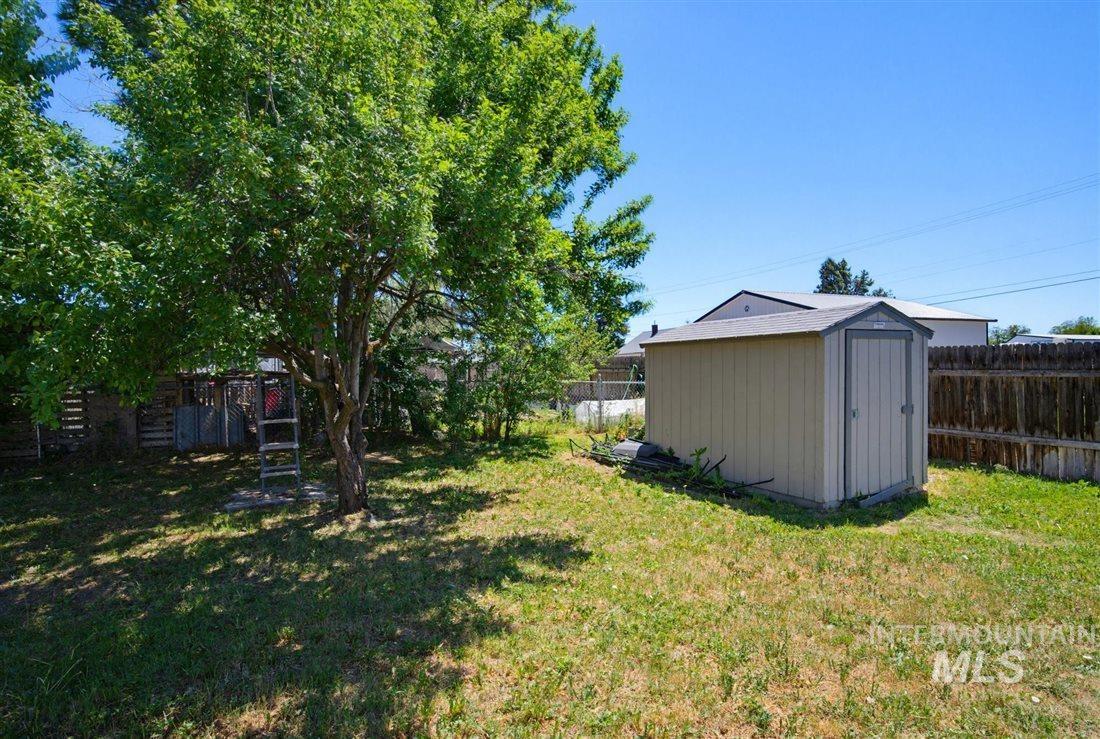 939 W Owyhee St Property Photo 21