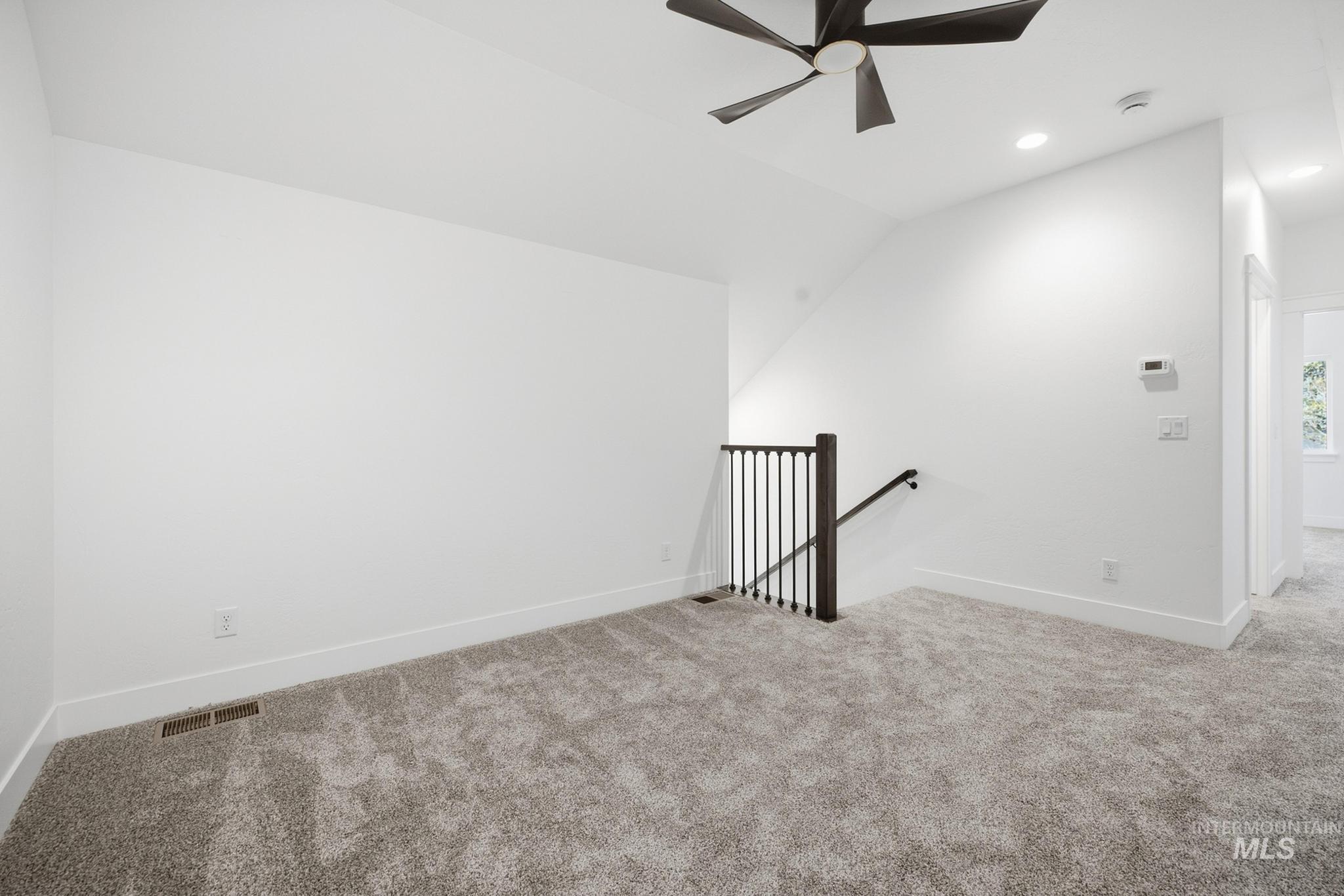931 E Ave E Property Photo 20