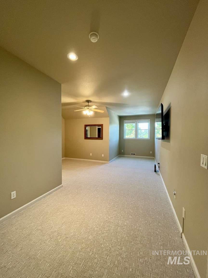 3816 N Park Crossing Ave Property Photo 15