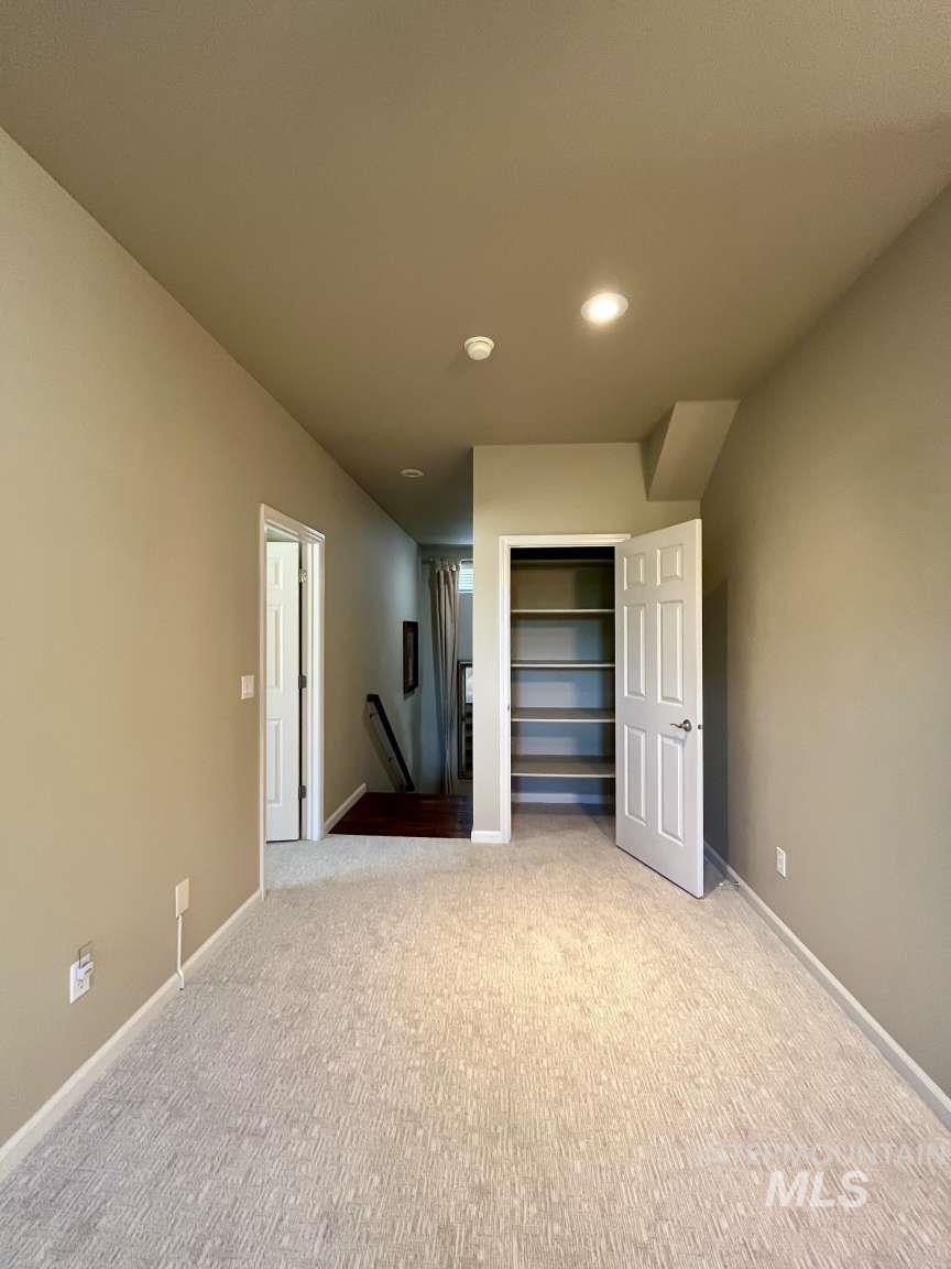 3816 N Park Crossing Ave Property Photo 16