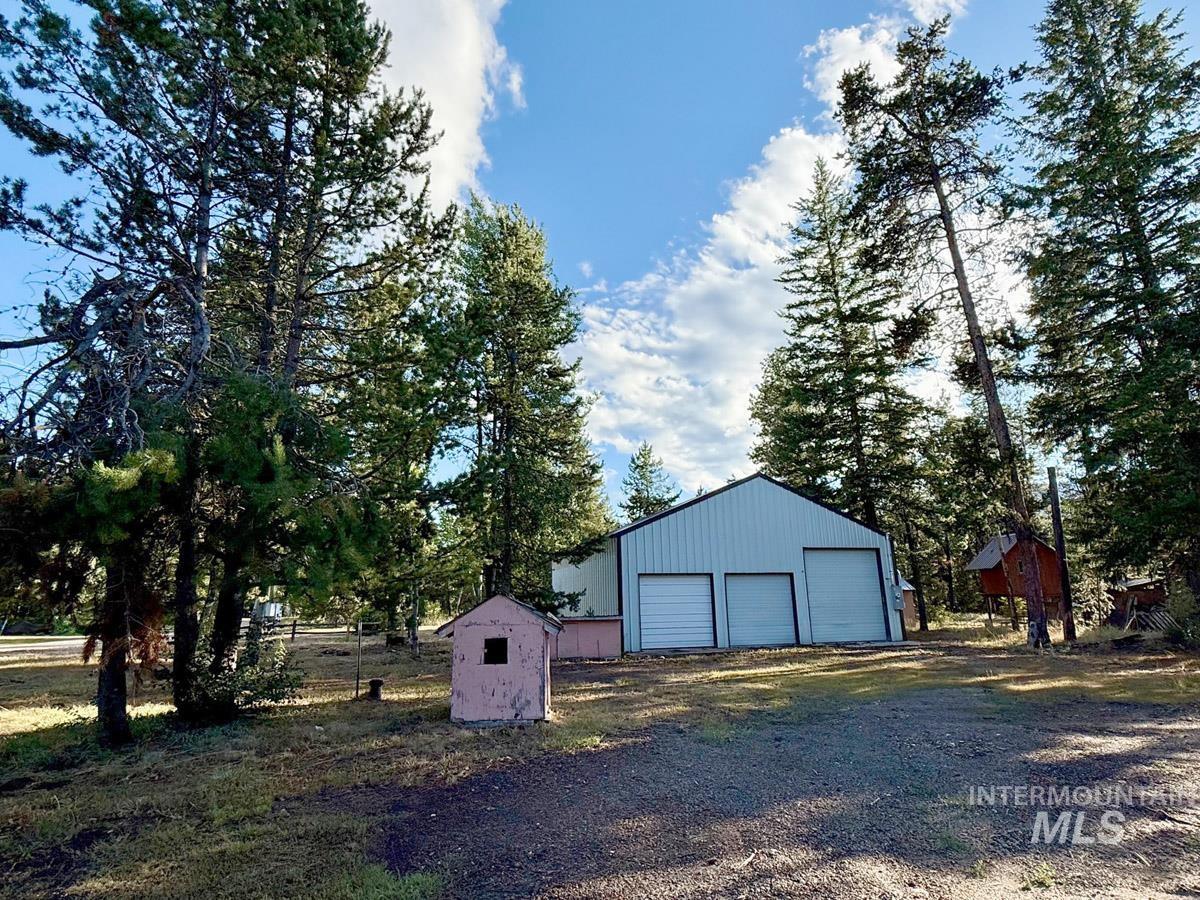12989 Patty Drive Property Photo 1