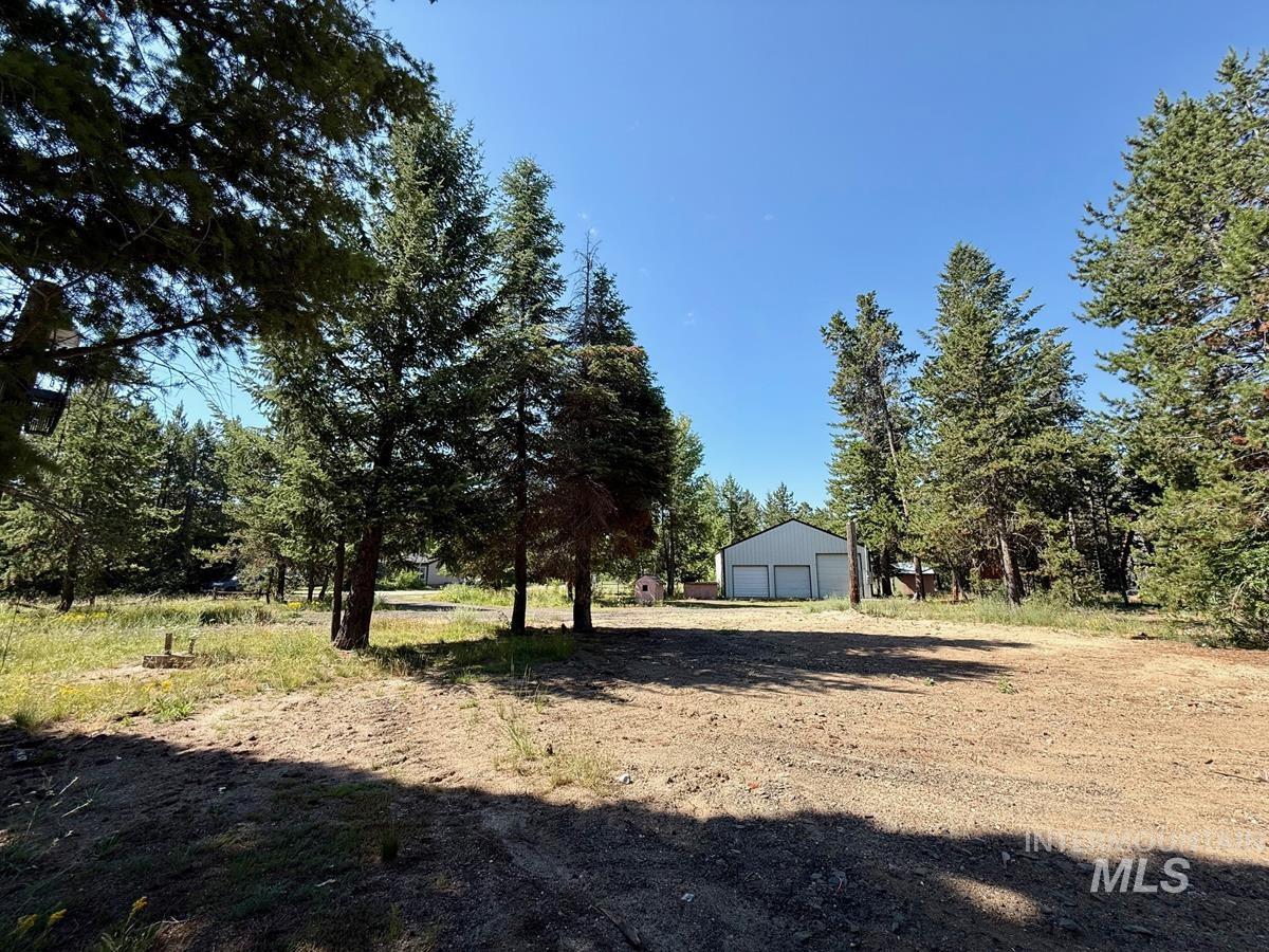 12989 Patty Drive Property Photo 6