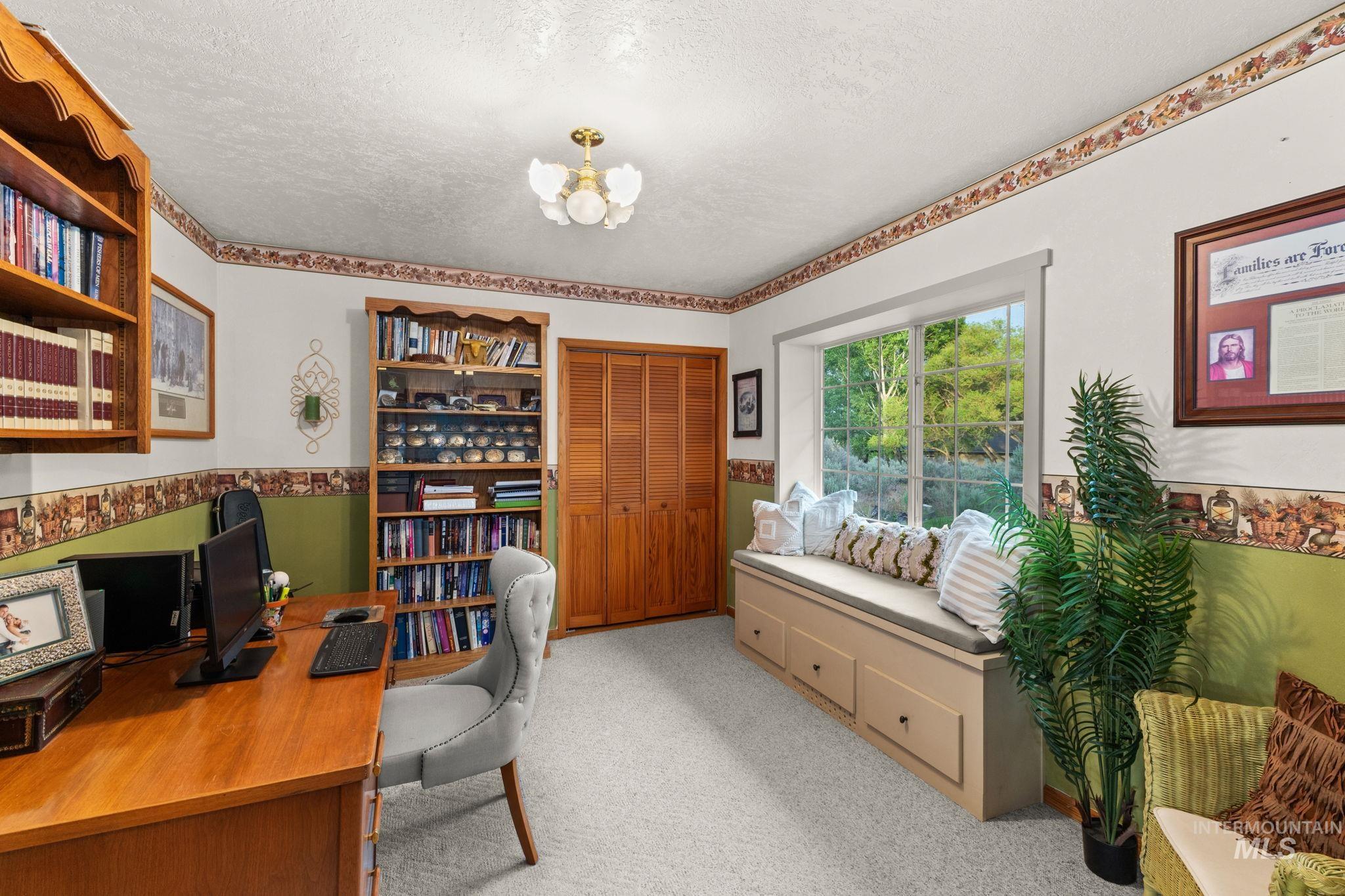 1750 E 4550 N Property Photo 30