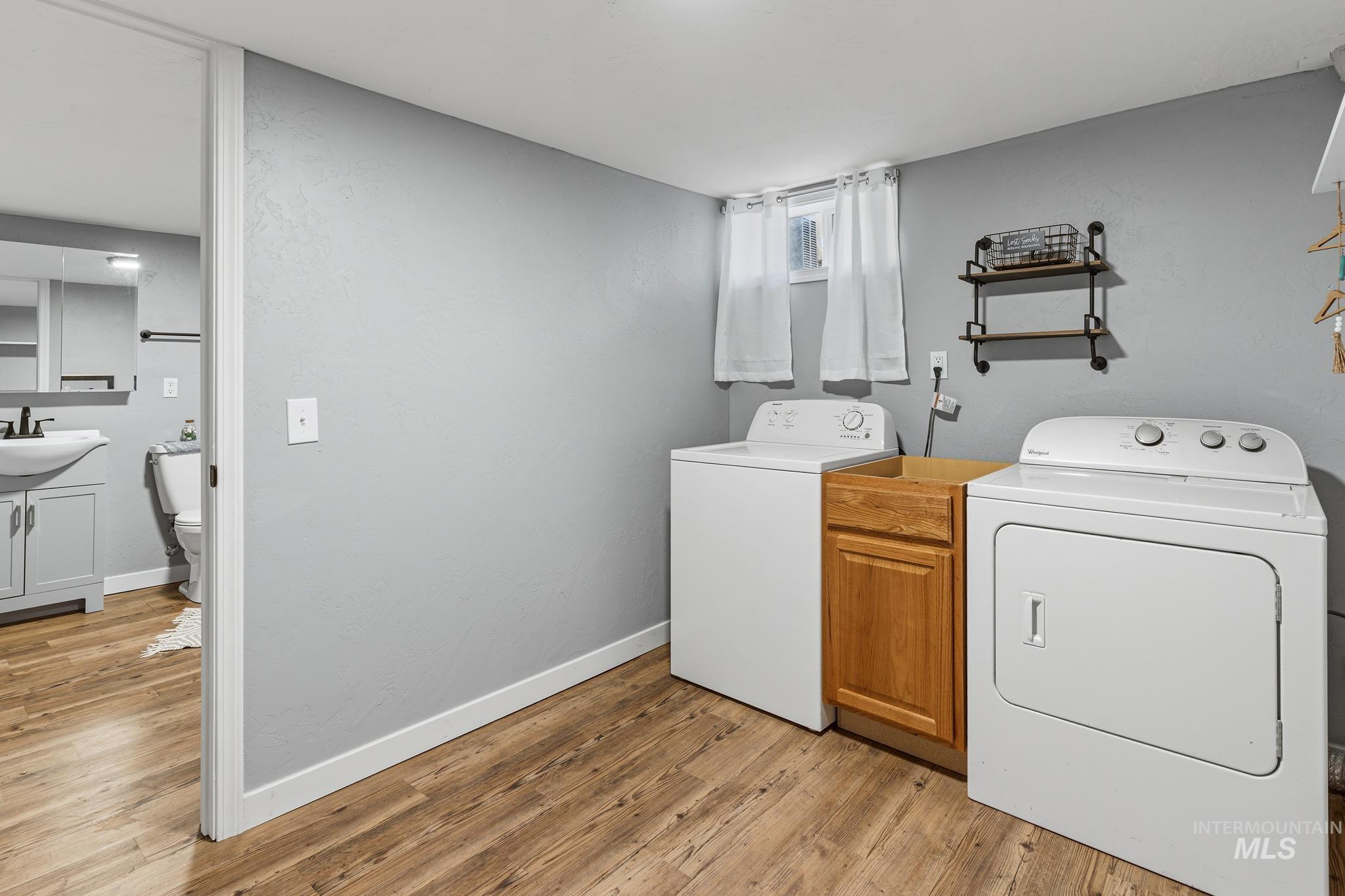 619 Thain Road Property Photo 12