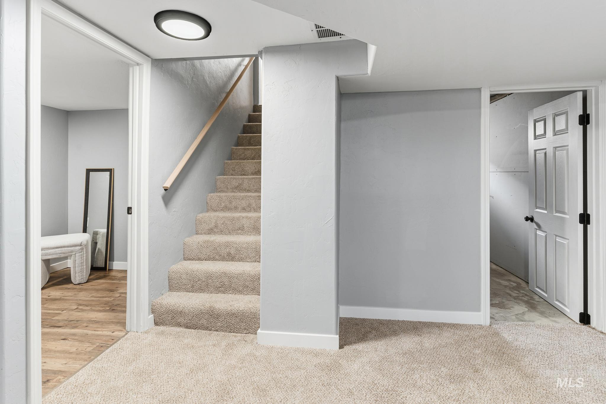 619 Thain Road Property Photo 19
