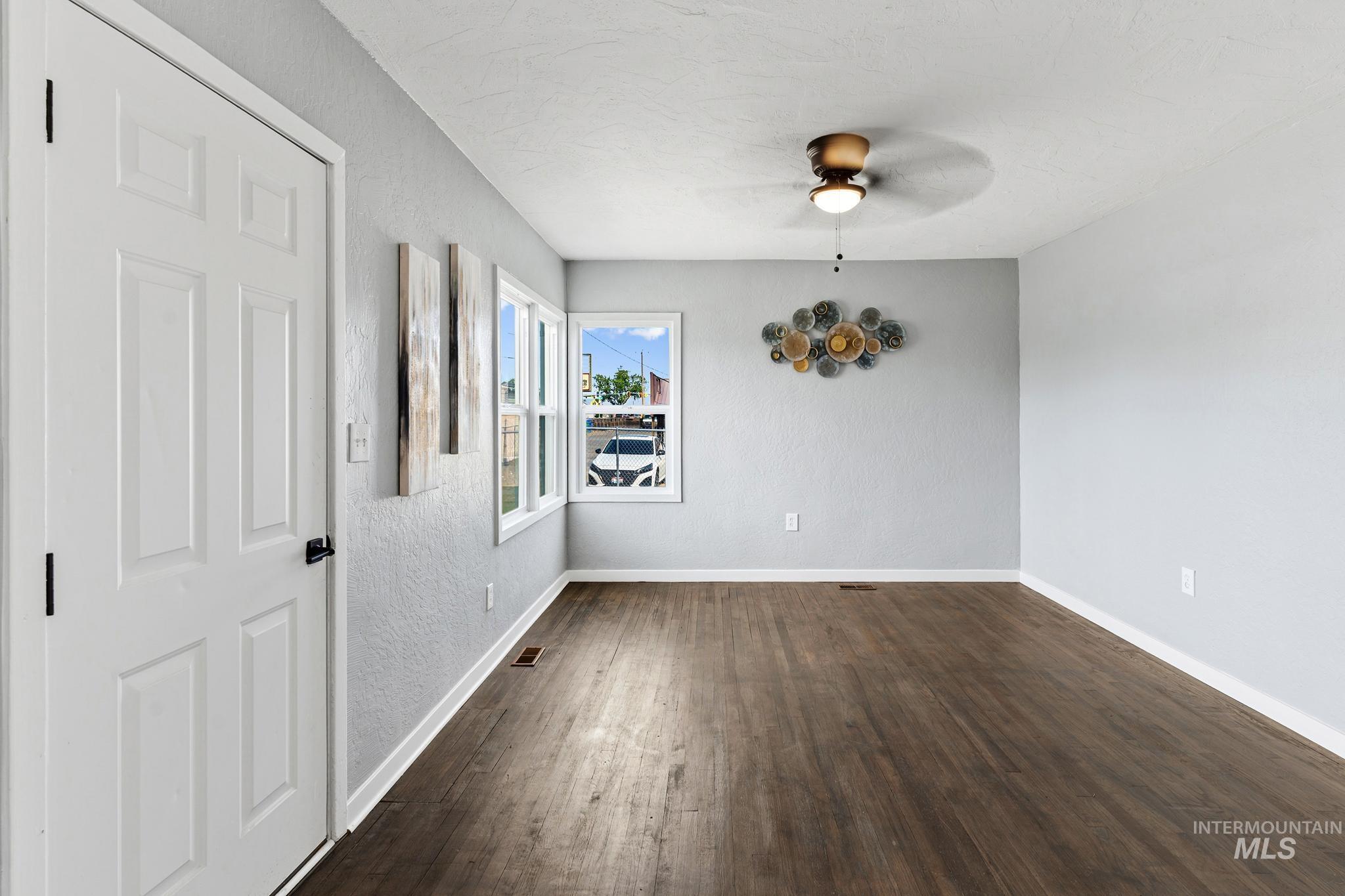 619 Thain Road Property Photo 21