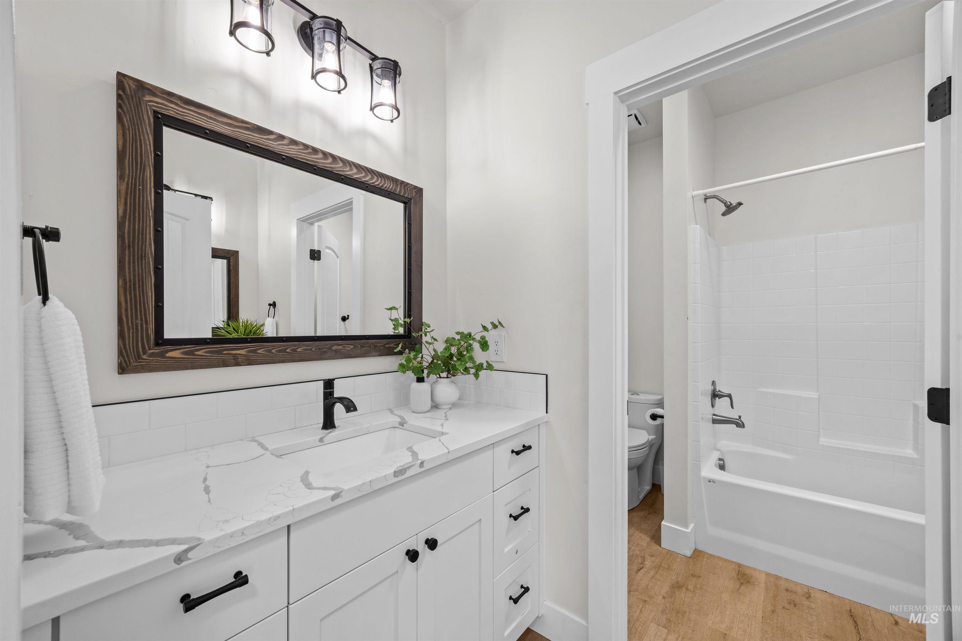 9853 Salmon Ridge Pl Property Photo 16