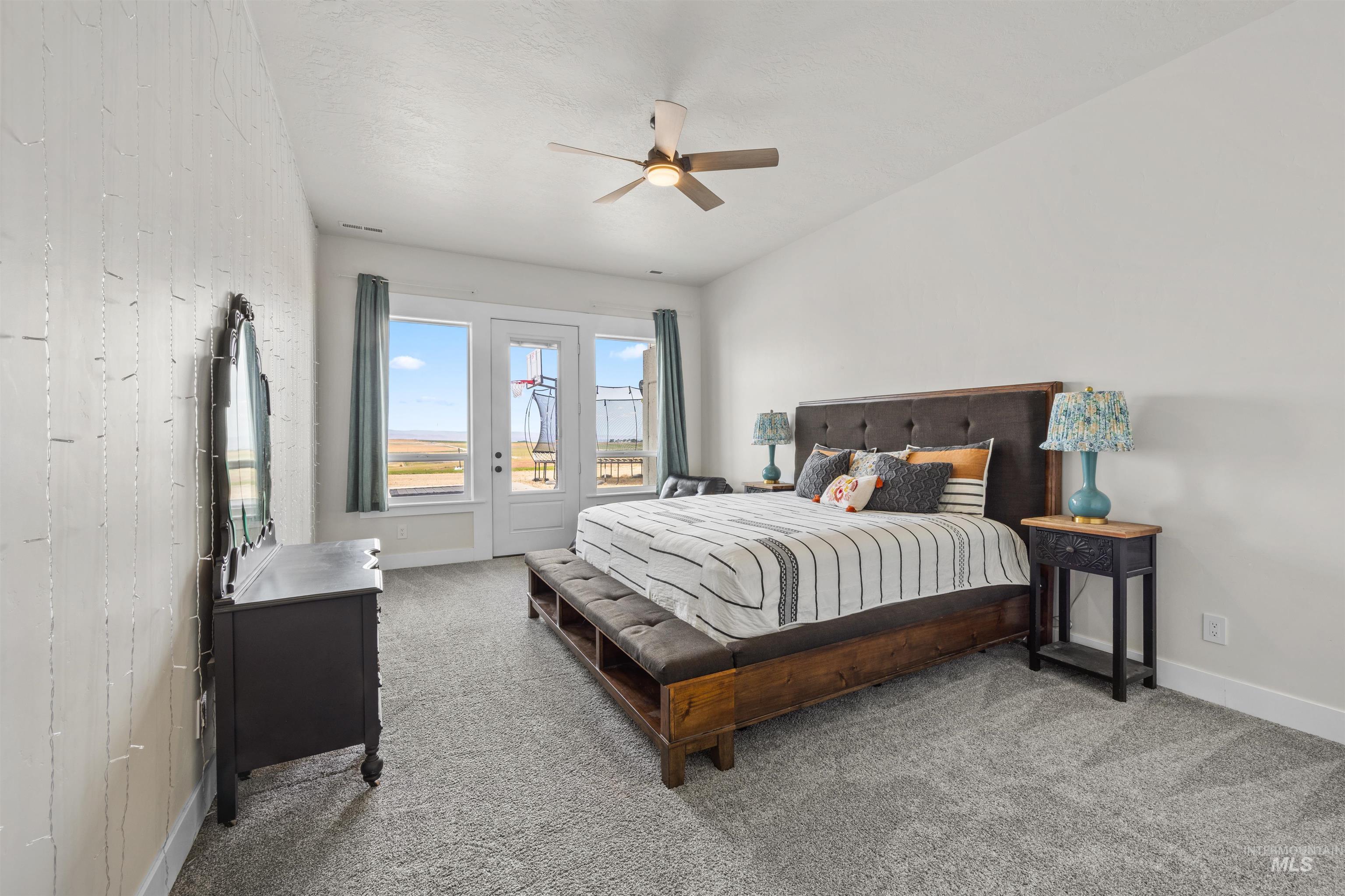 9853 Salmon Ridge Pl Property Photo 31