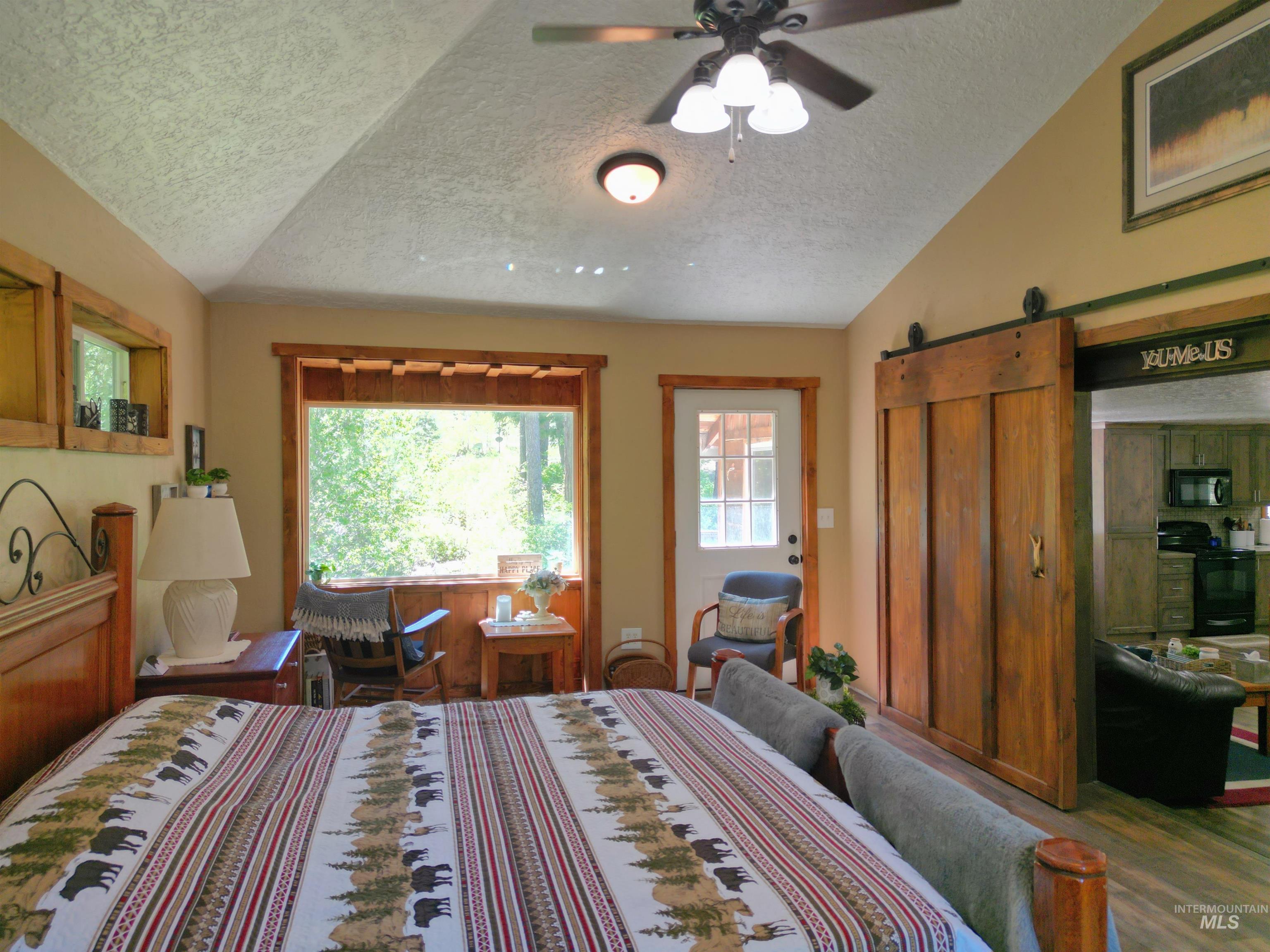 11 Valley View Way Property Photo 16