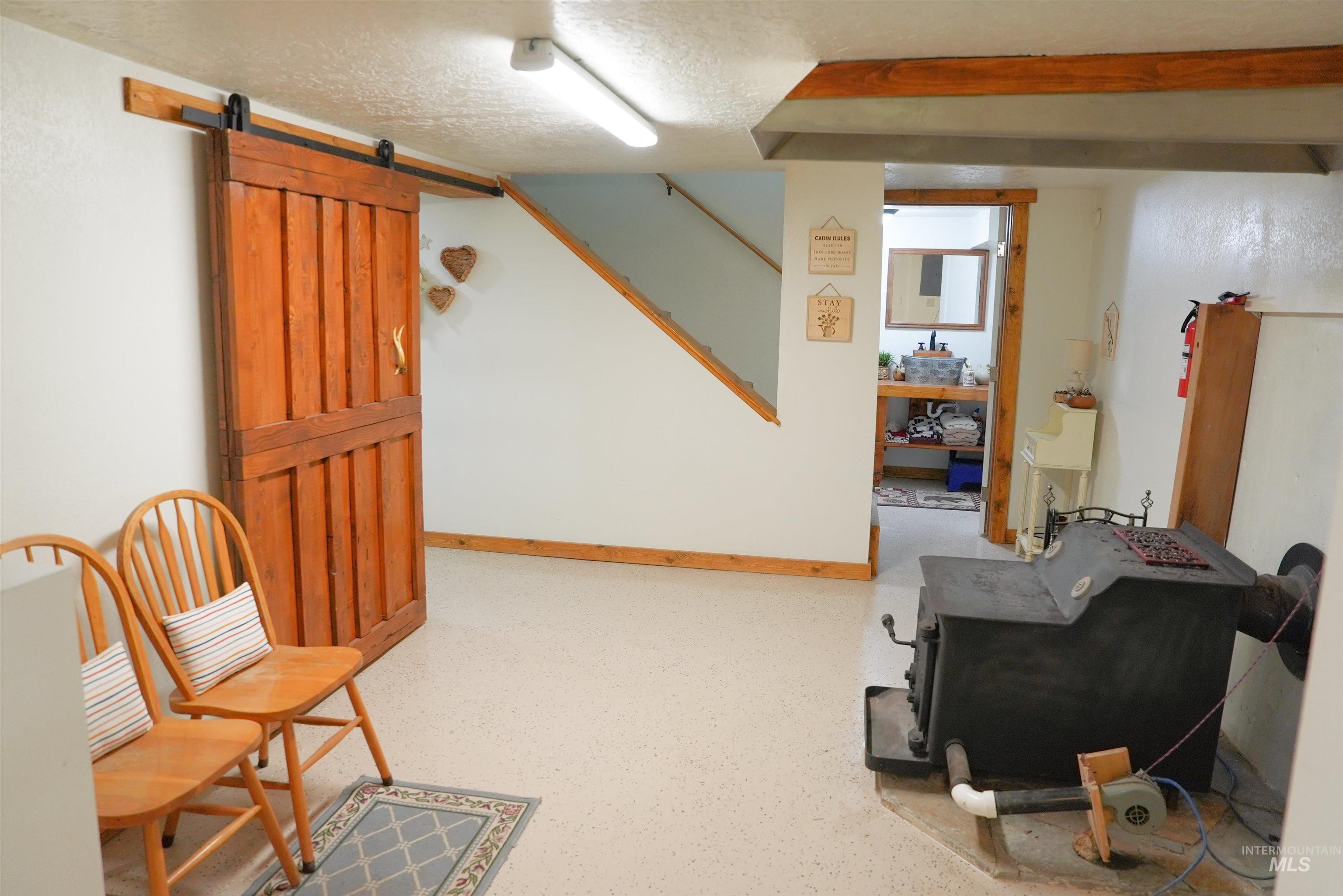 11 Valley View Way Property Photo 34