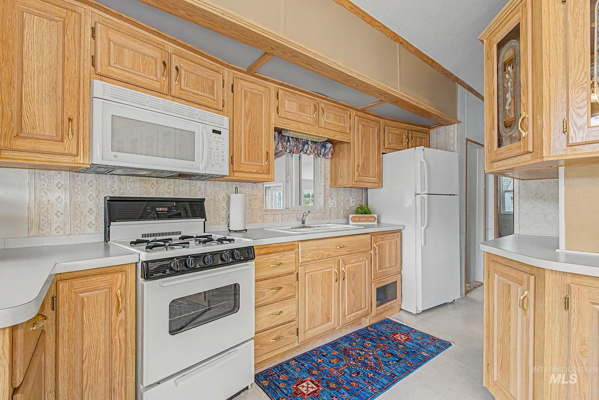 514 Sawyer St Property Photo 12