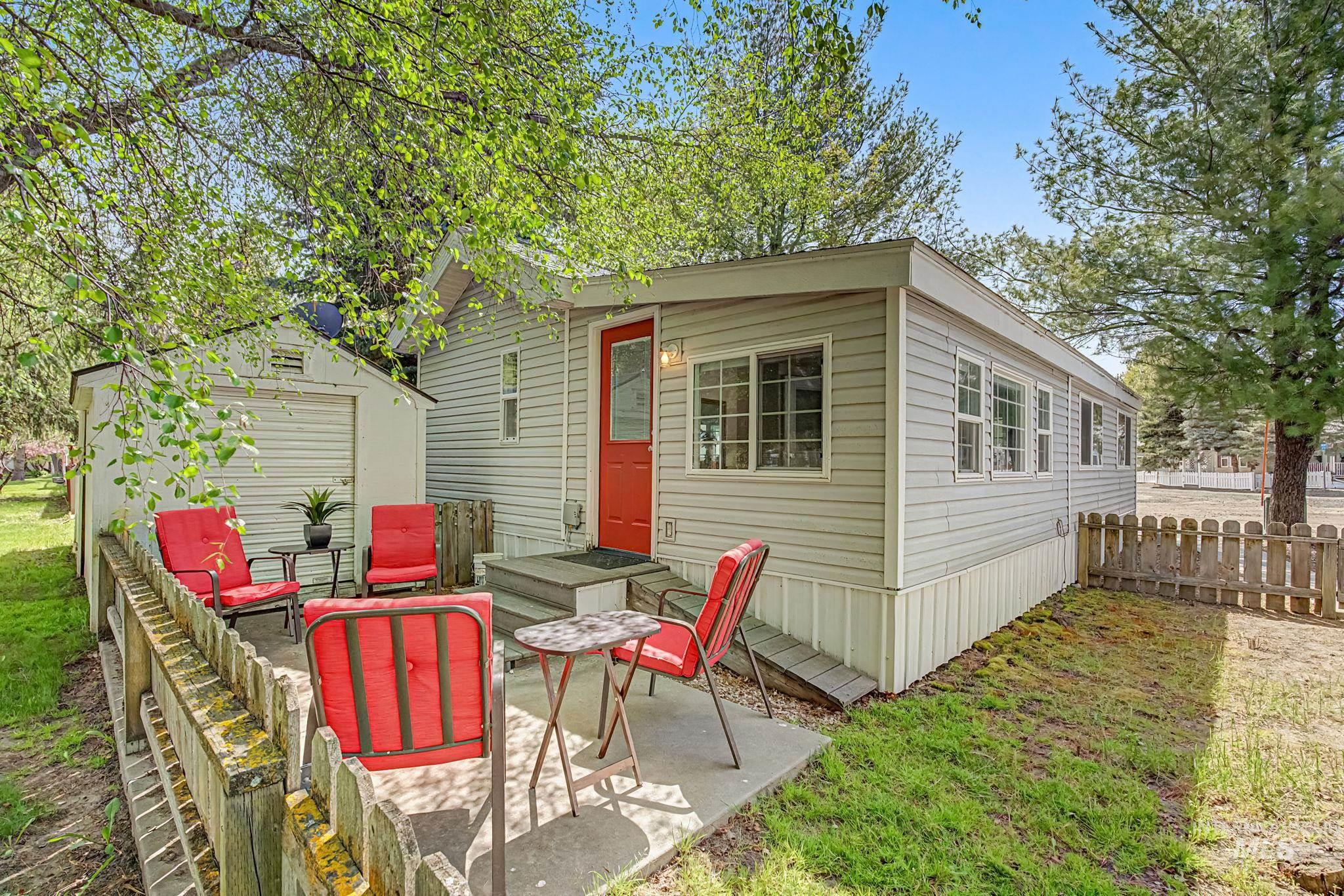 514 Sawyer St Property Photo 25