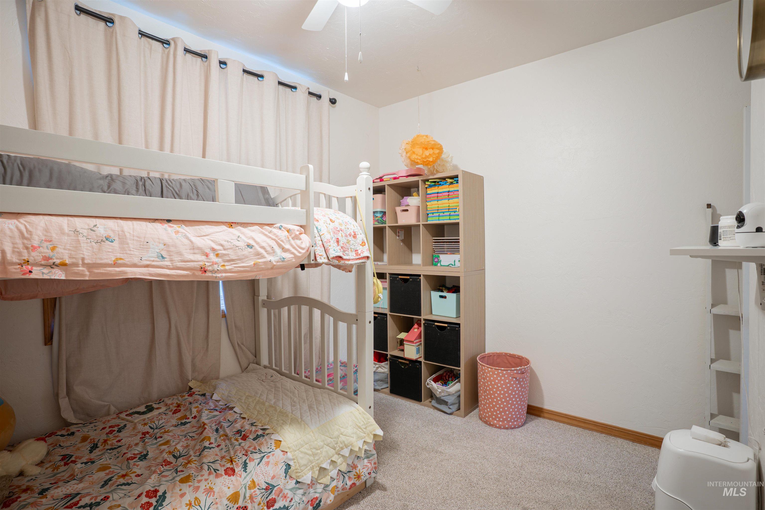 201 N Grape St. Property Photo 20