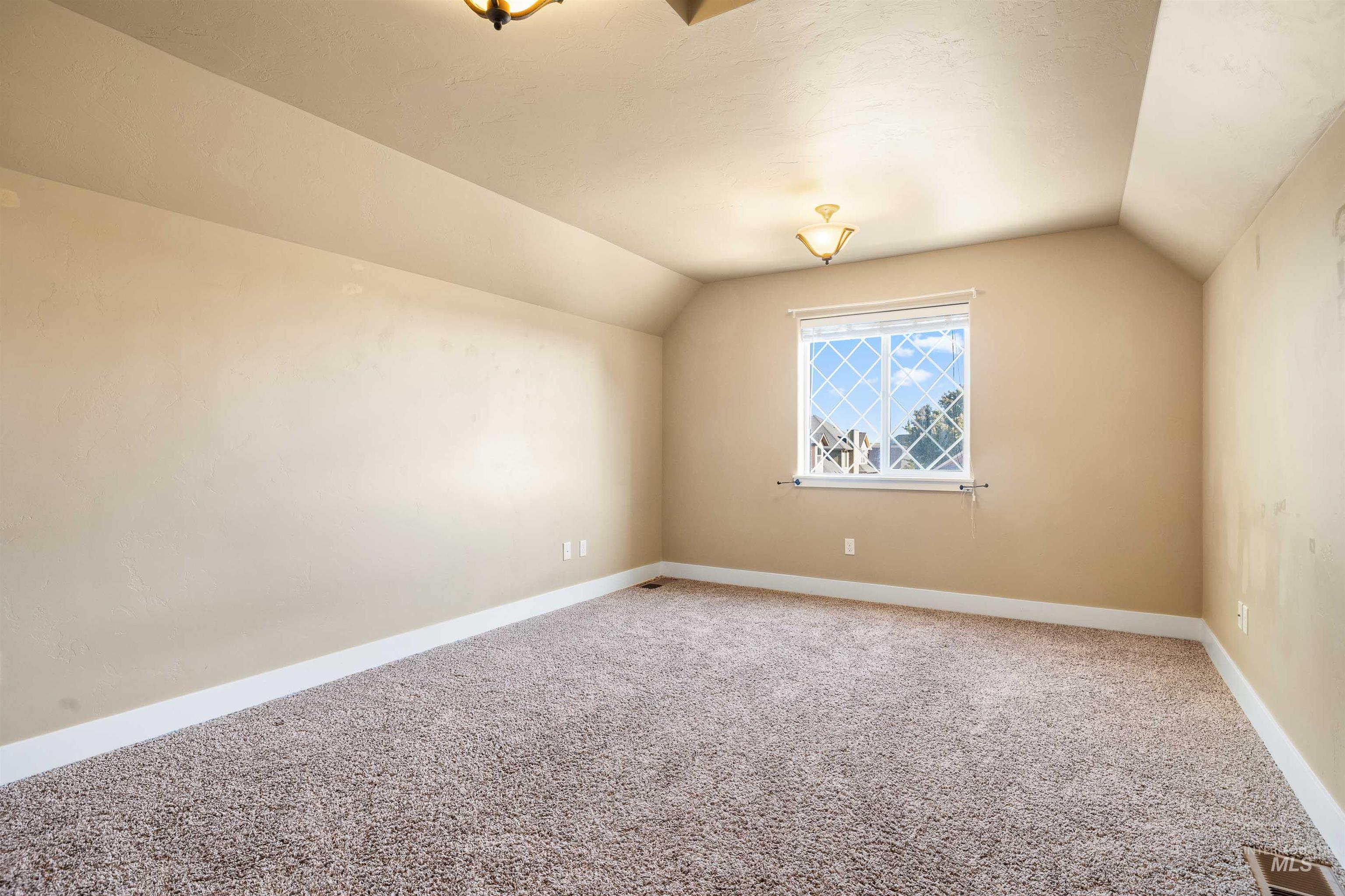 2271 Canyon Trail Way Property Photo 20