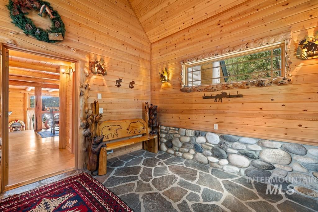 3670 Warren Wagon Road Property Photo 13