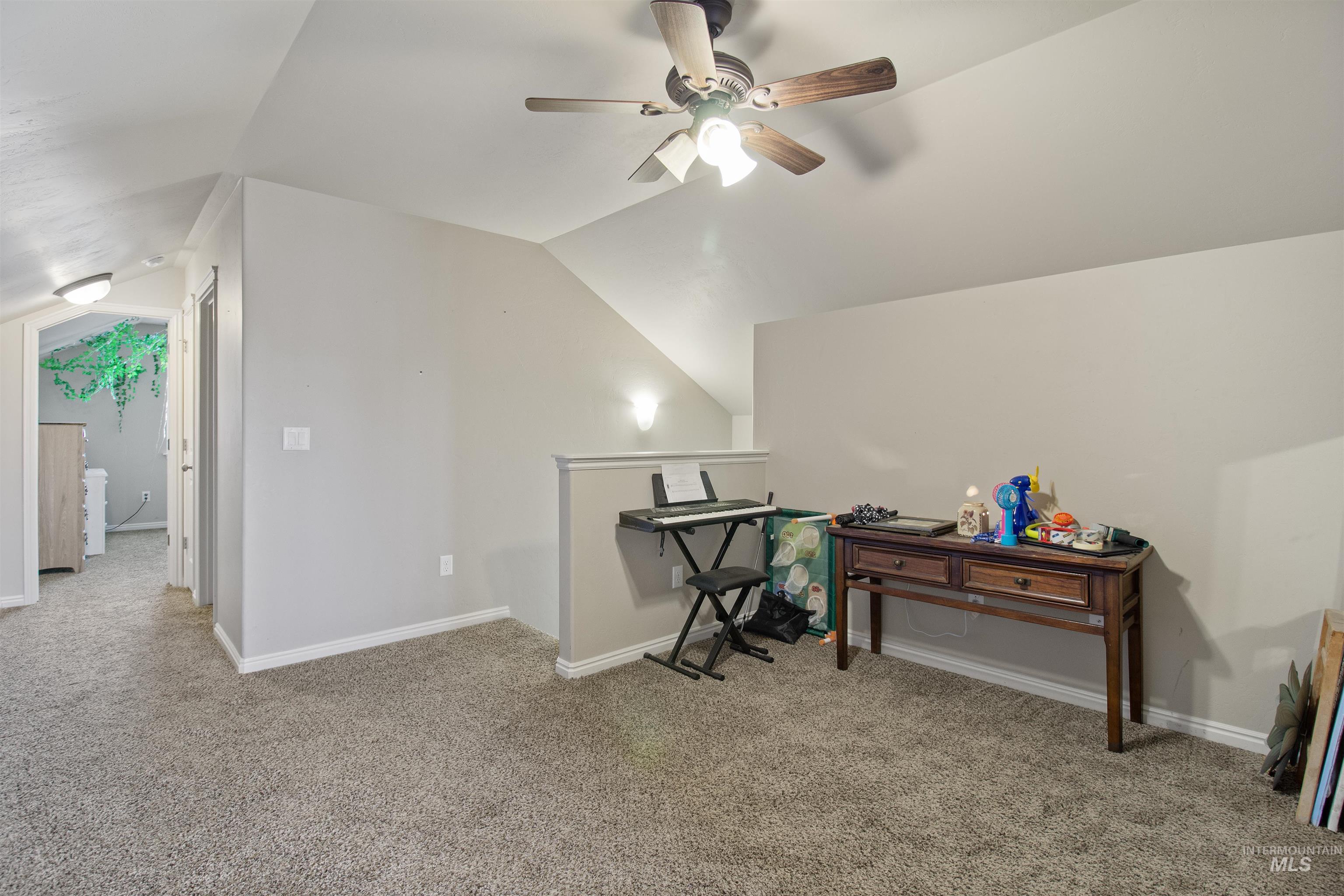 1068 Terra Ave Property Photo 21