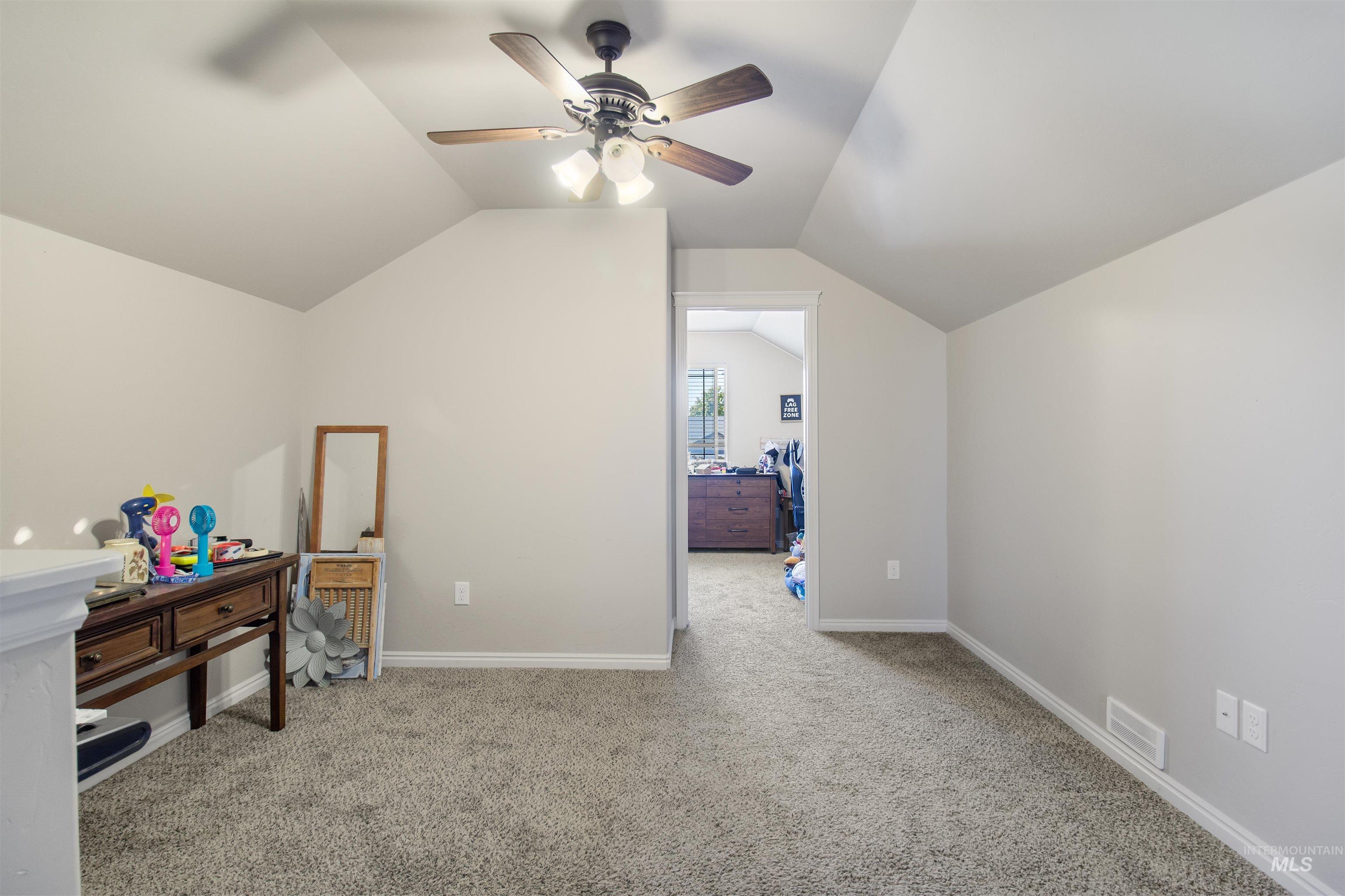 1068 Terra Ave Property Photo 22
