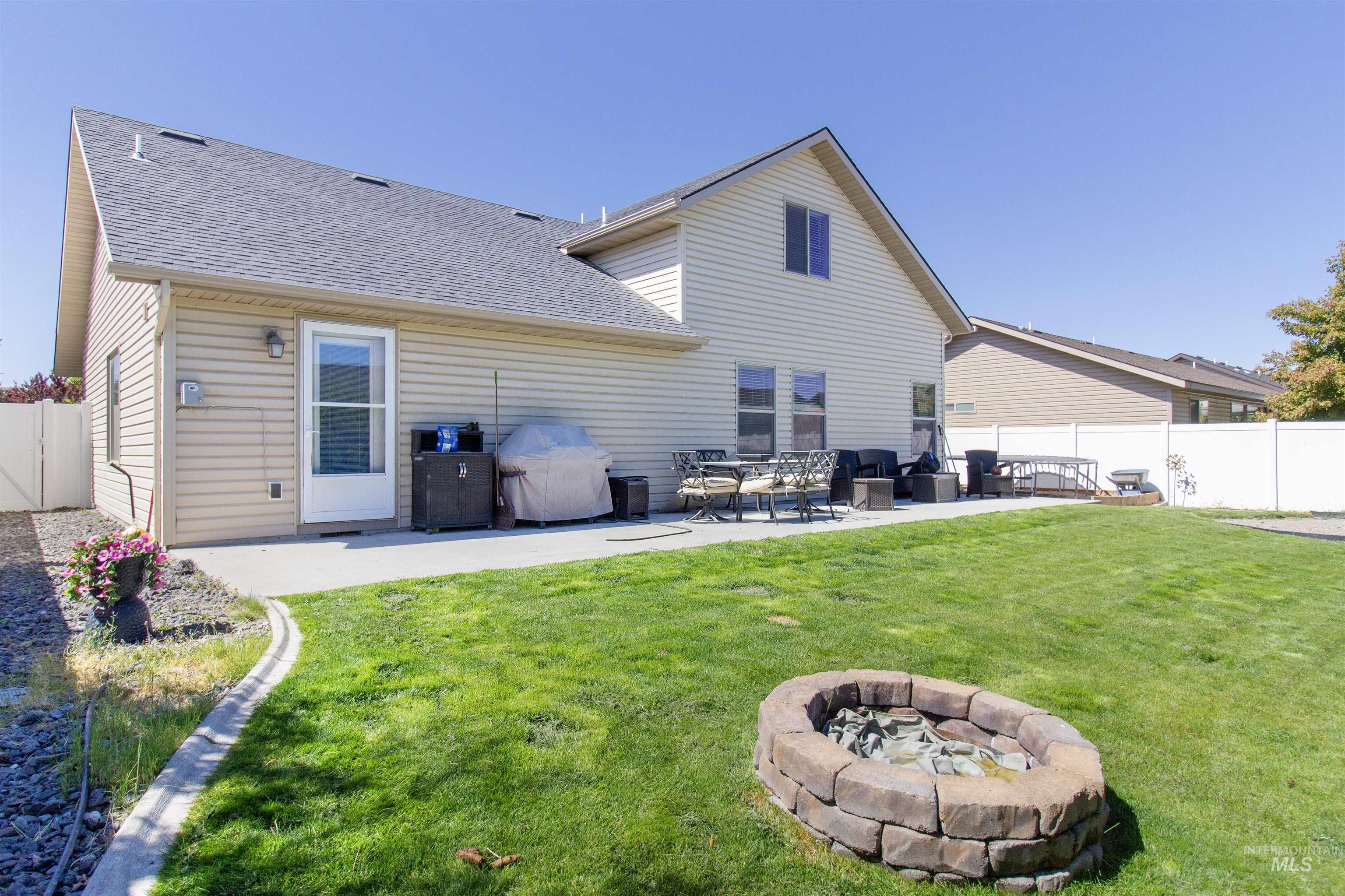 1068 Terra Ave Property Photo 35