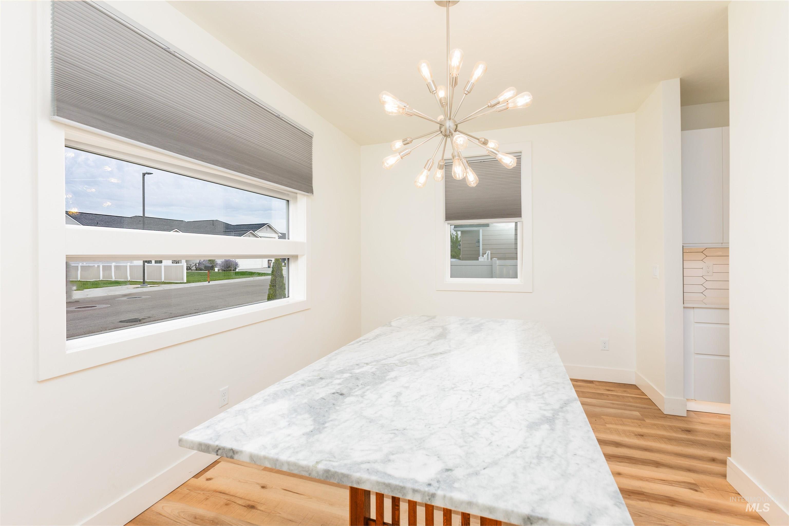 191 S Fuji Avenue Property Photo 2