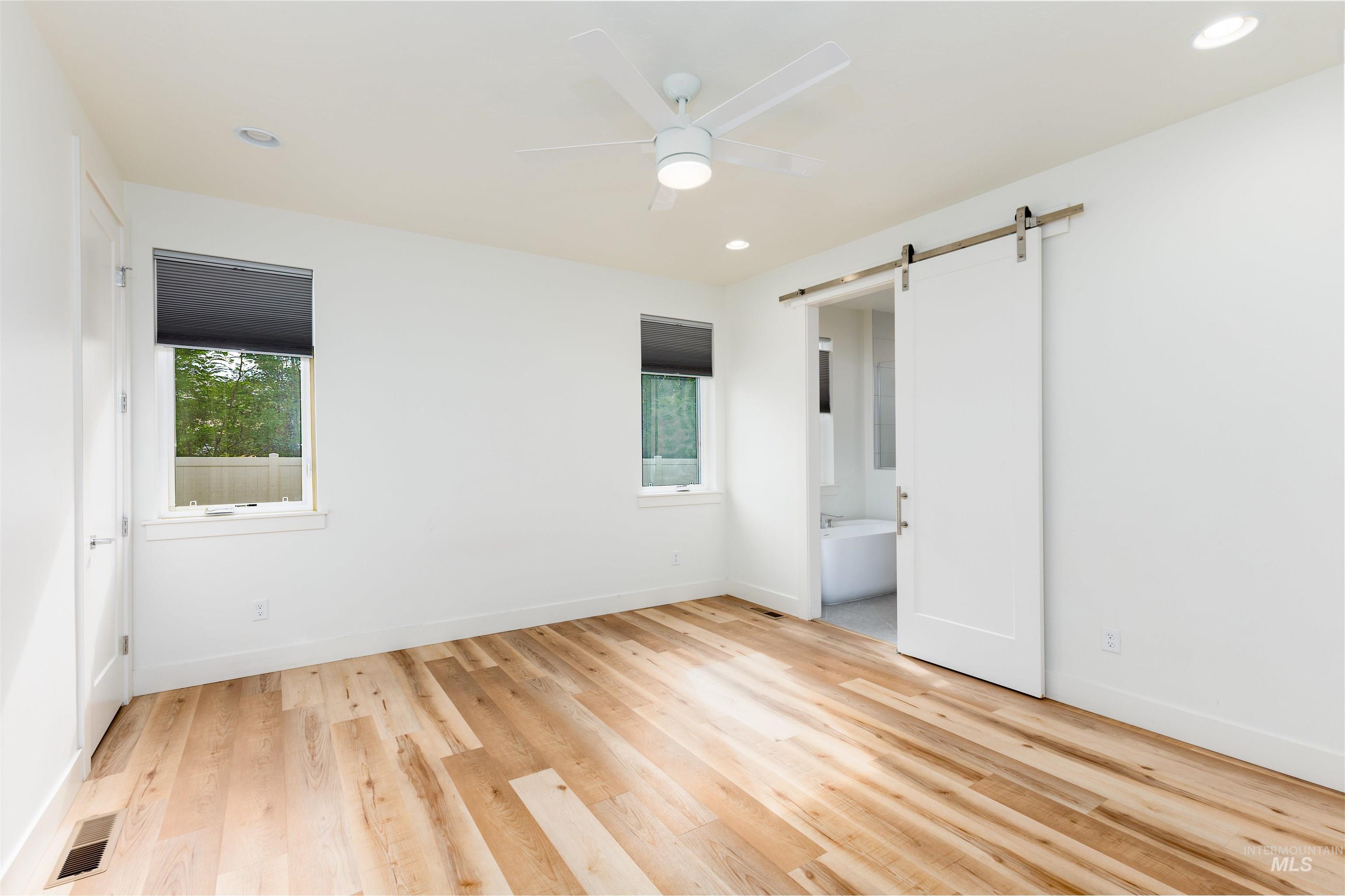 191 S Fuji Avenue Property Photo 9