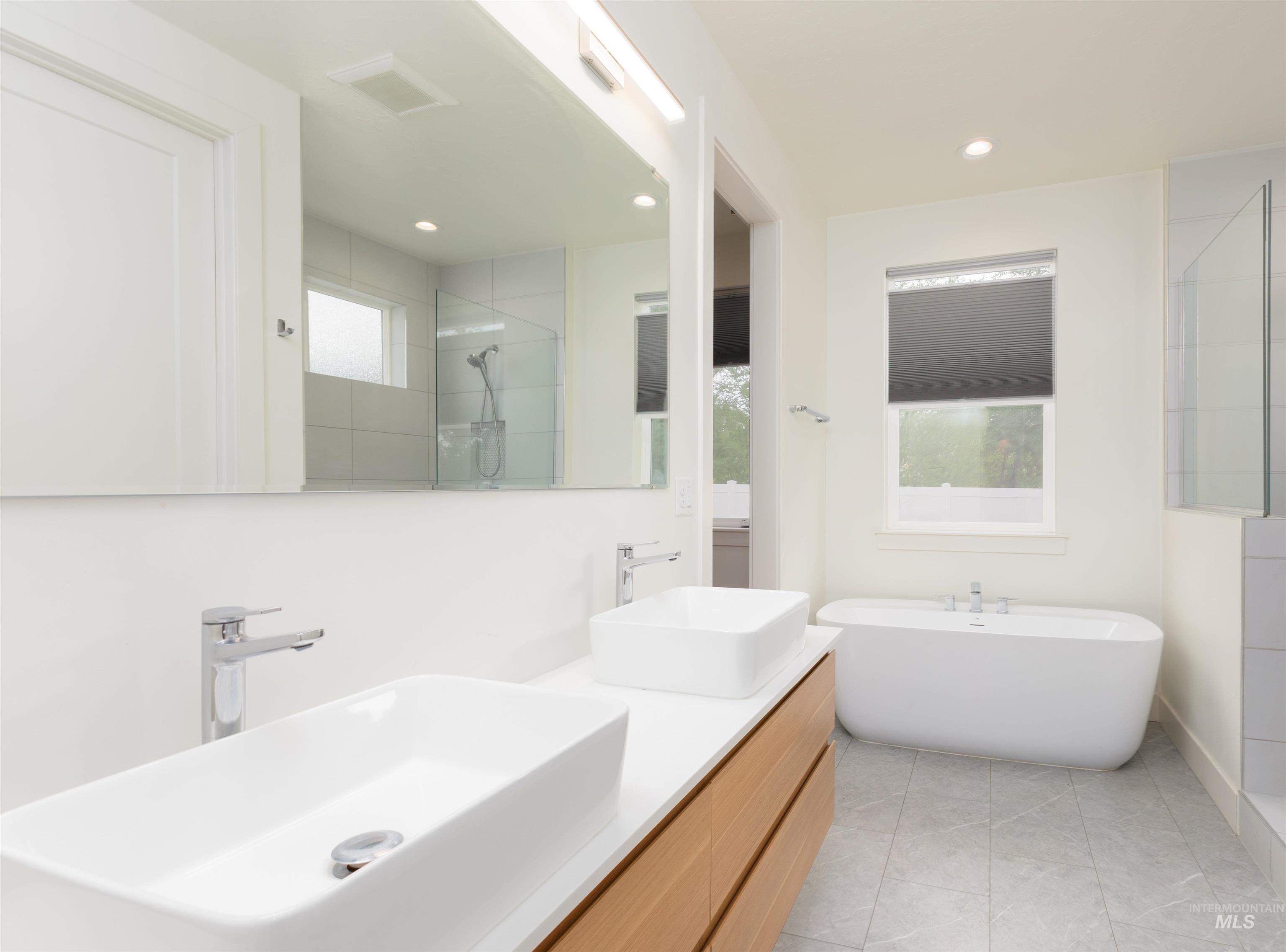 191 S Fuji Avenue Property Photo 13