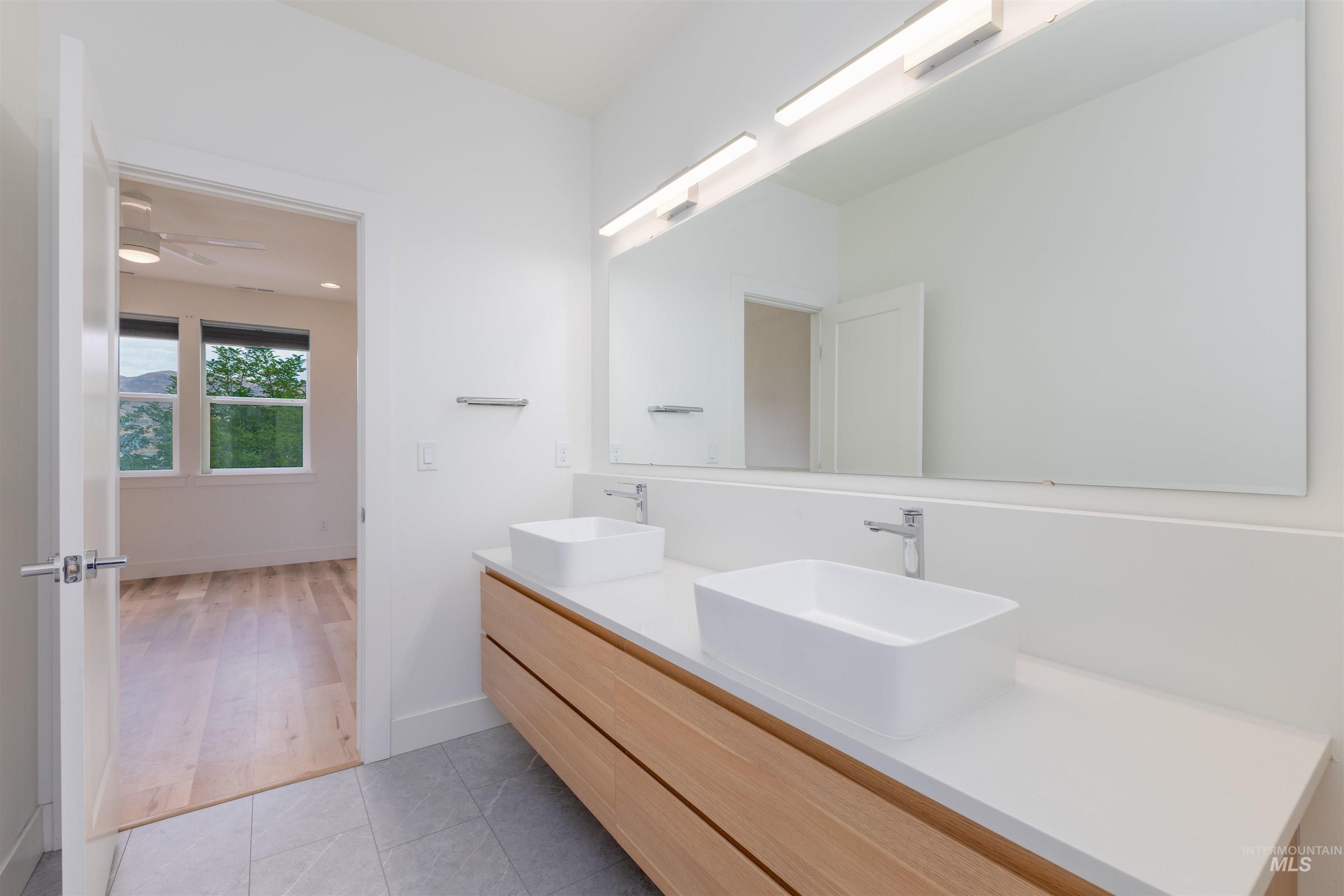 191 S Fuji Avenue Property Photo 17