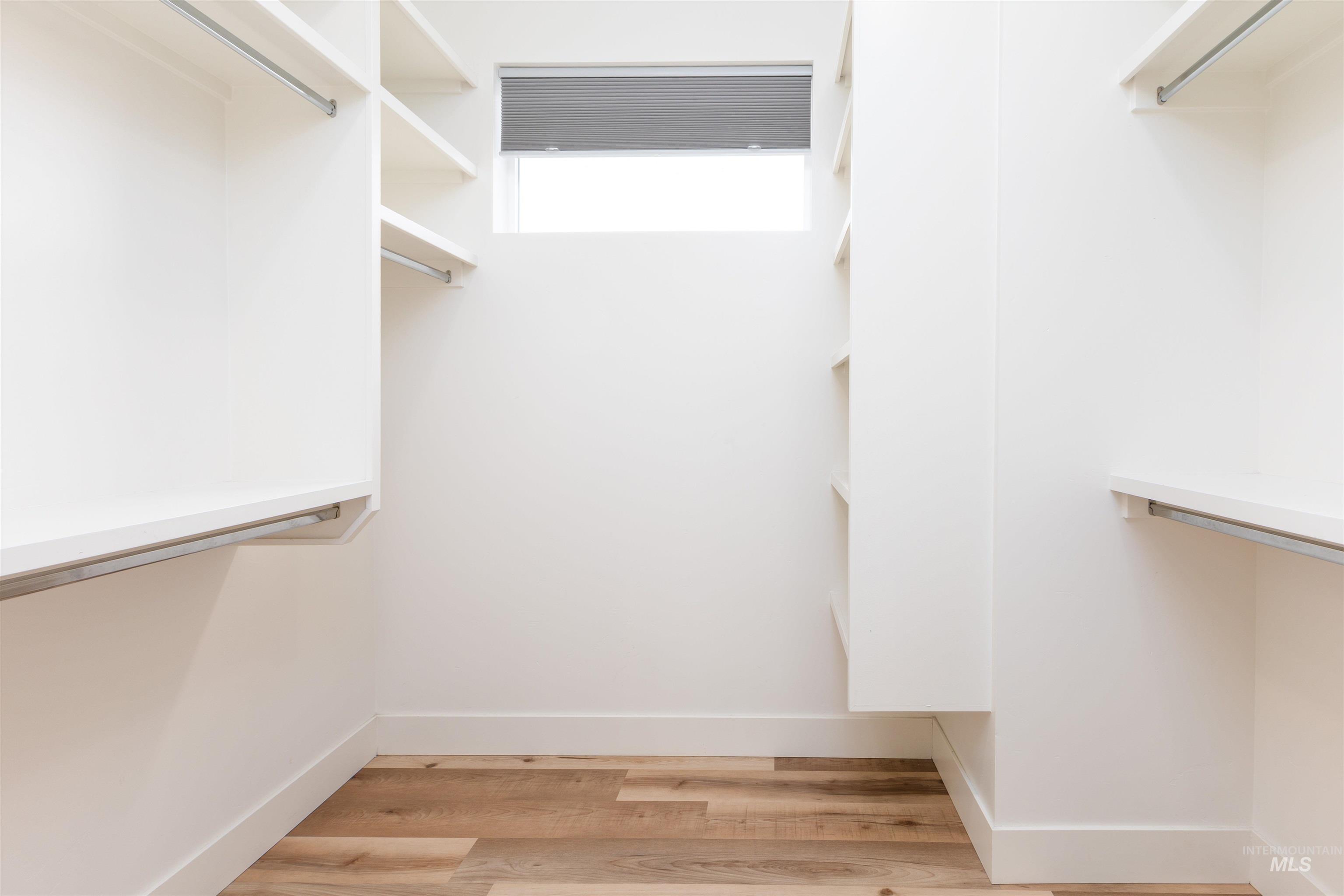 191 S Fuji Avenue Property Photo 18