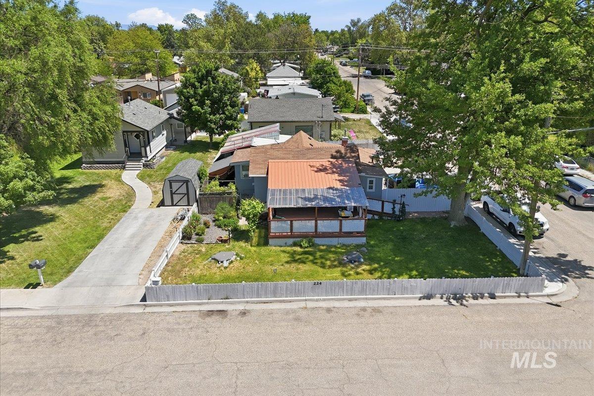 224 S Fern St Property Photo 37