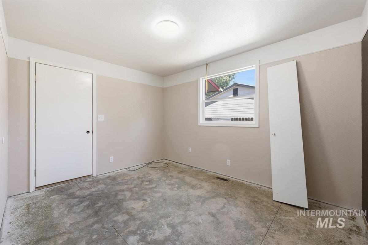 610 Nw 16th Street Property Photo 16