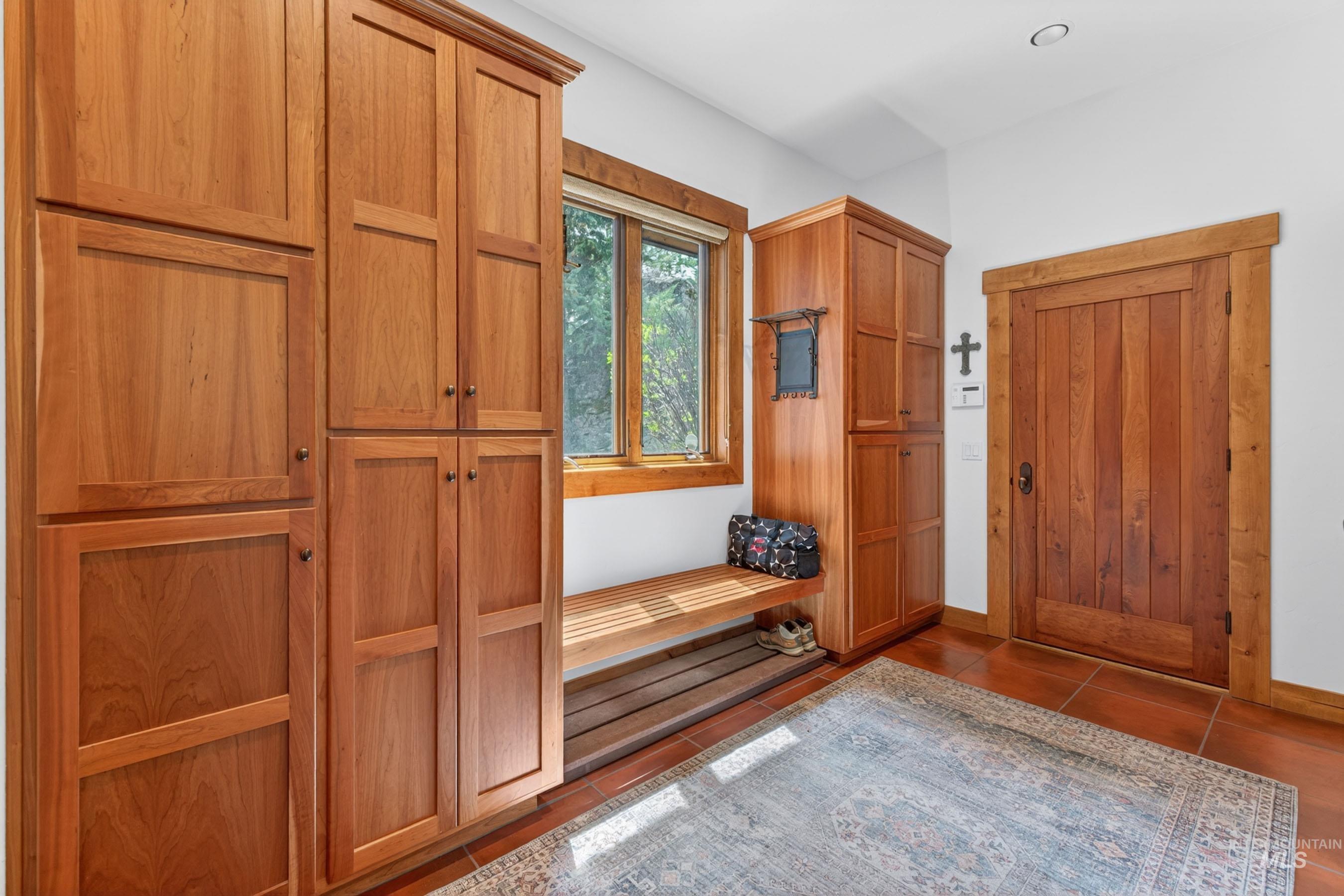1642 Lakeridge Drive Property Photo 47