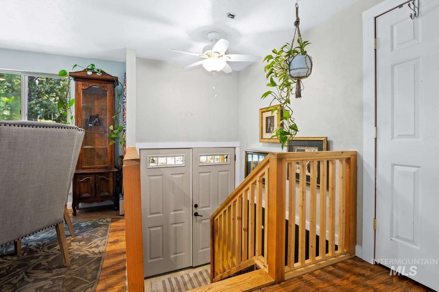 907 Ann Street Property Photo 23
