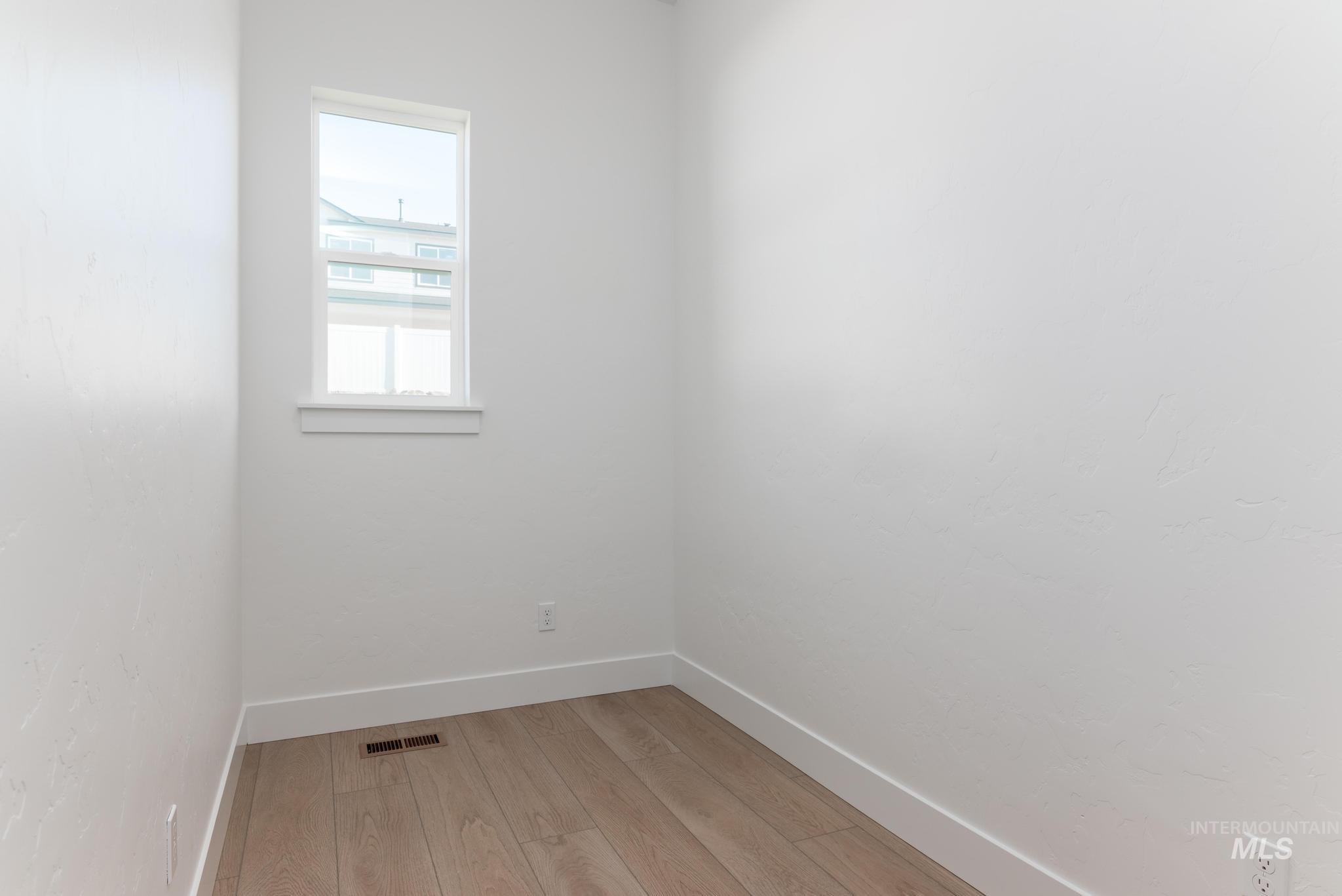 14704 Serenity Point St Property Photo 20