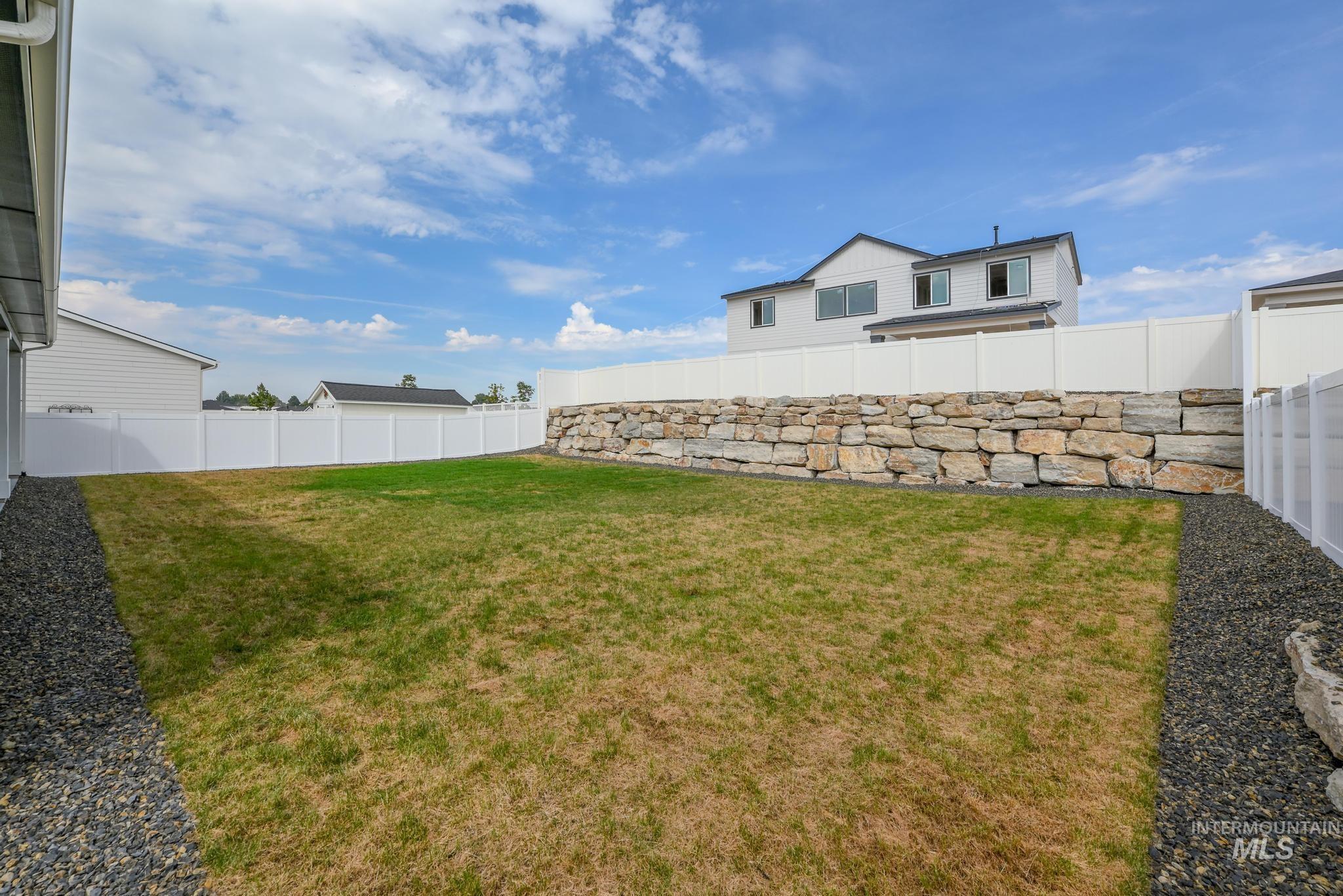 14704 Serenity Point St Property Photo 33