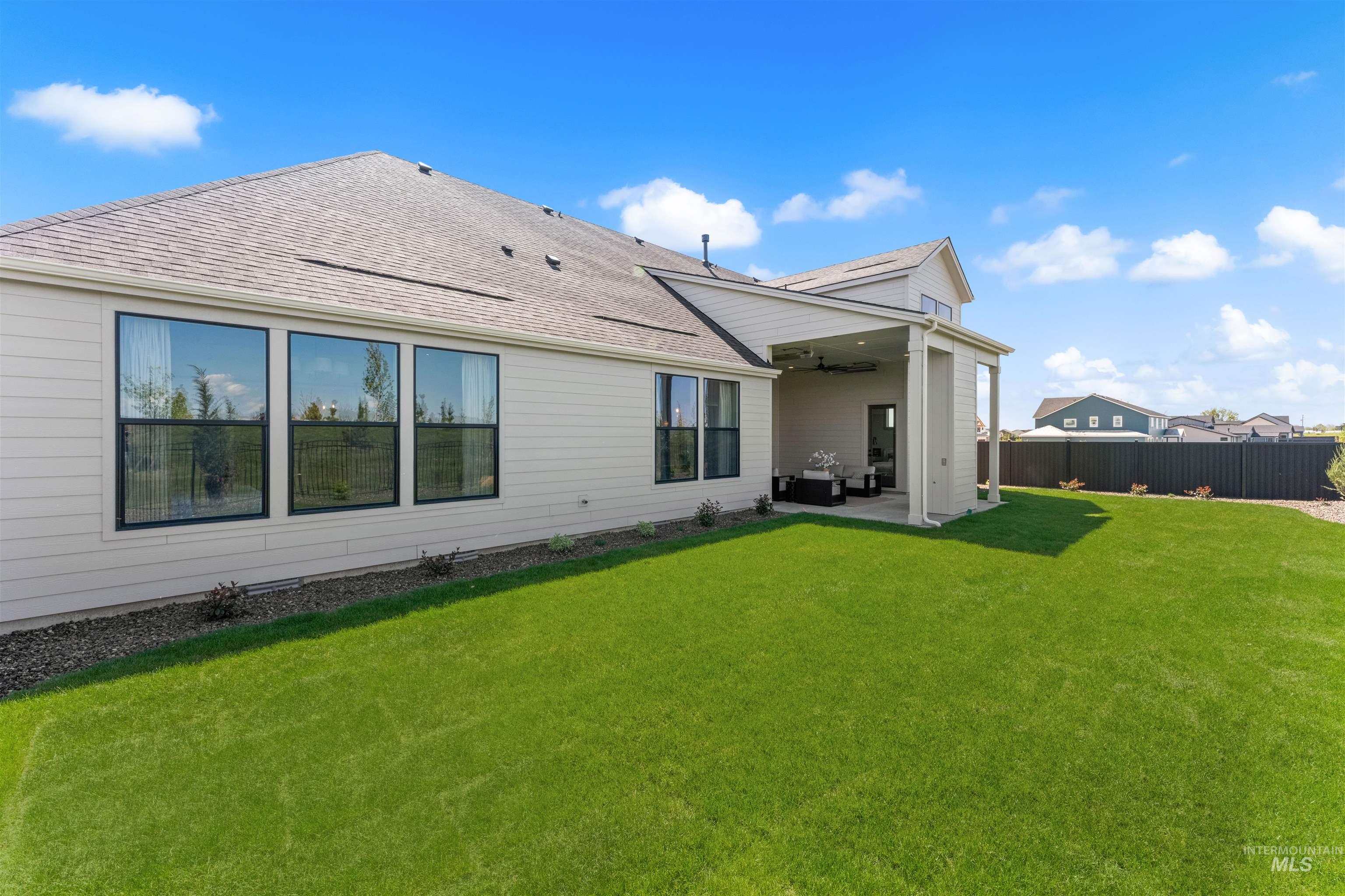 8051 W Inspirado Dr. Property Photo 35