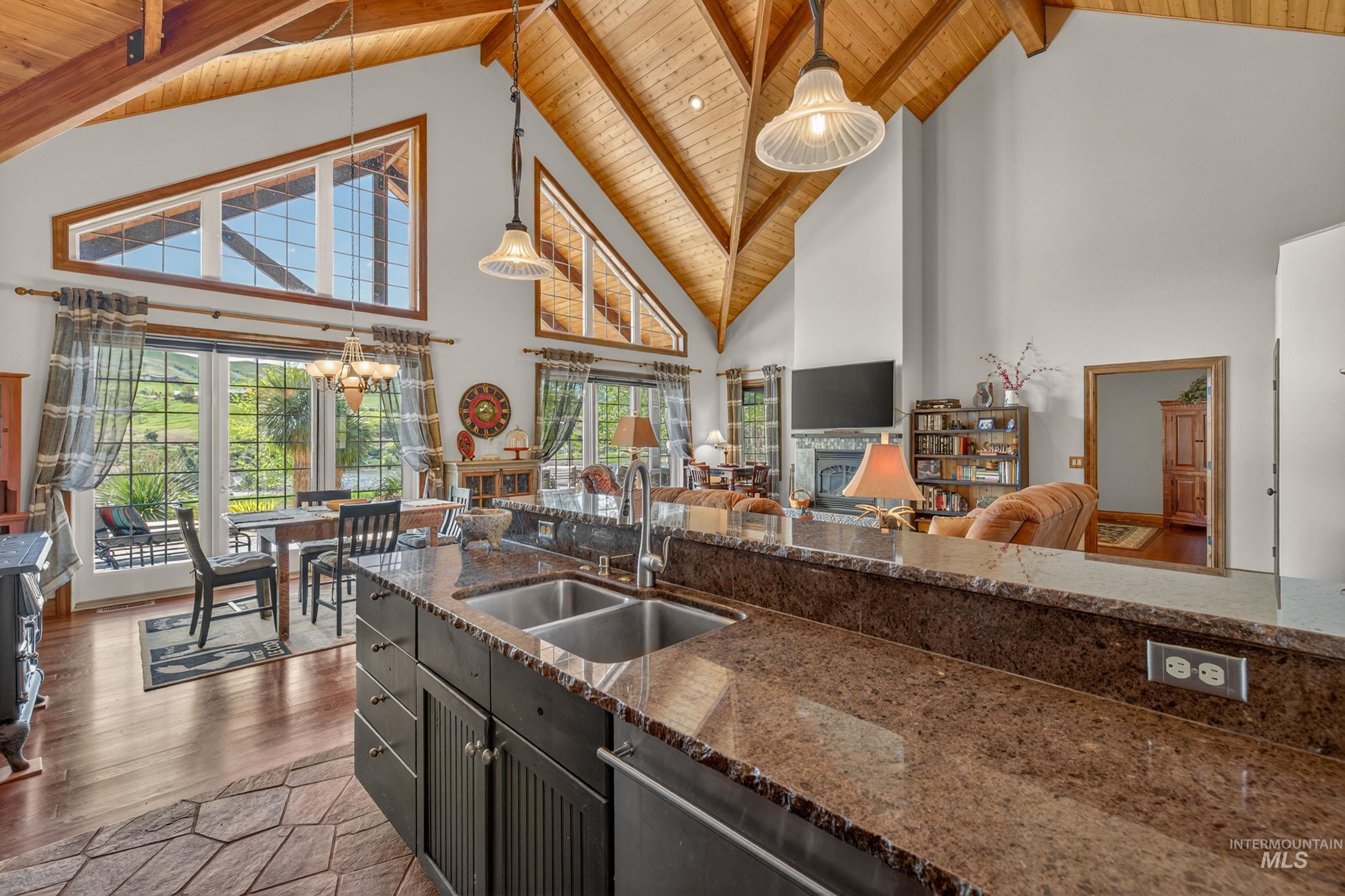 113 Deford Rd Property Photo 12