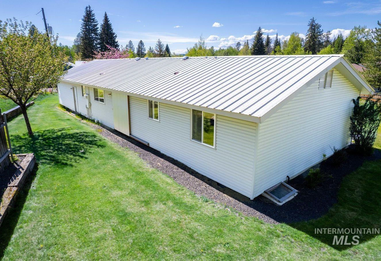 1605 Lawrence Drive Property Photo 32