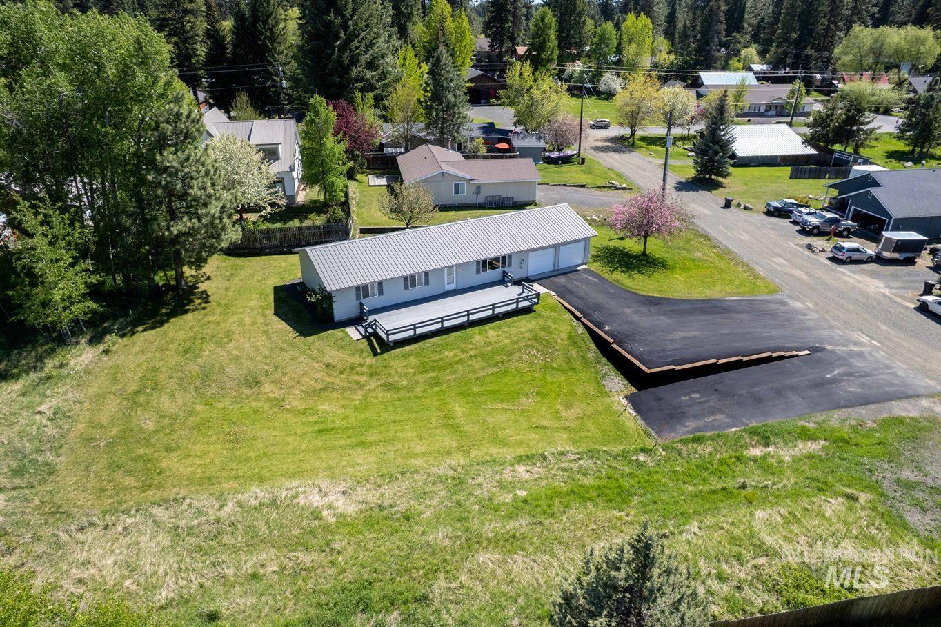 1605 Lawrence Drive Property Photo 39