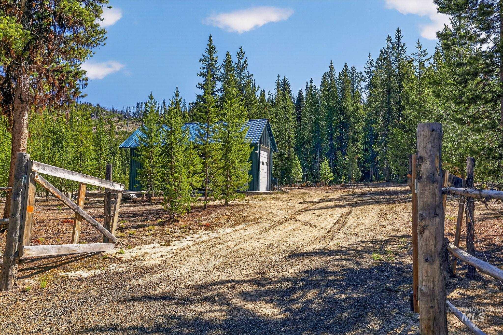 321 Secesh River Road Property Photo 29