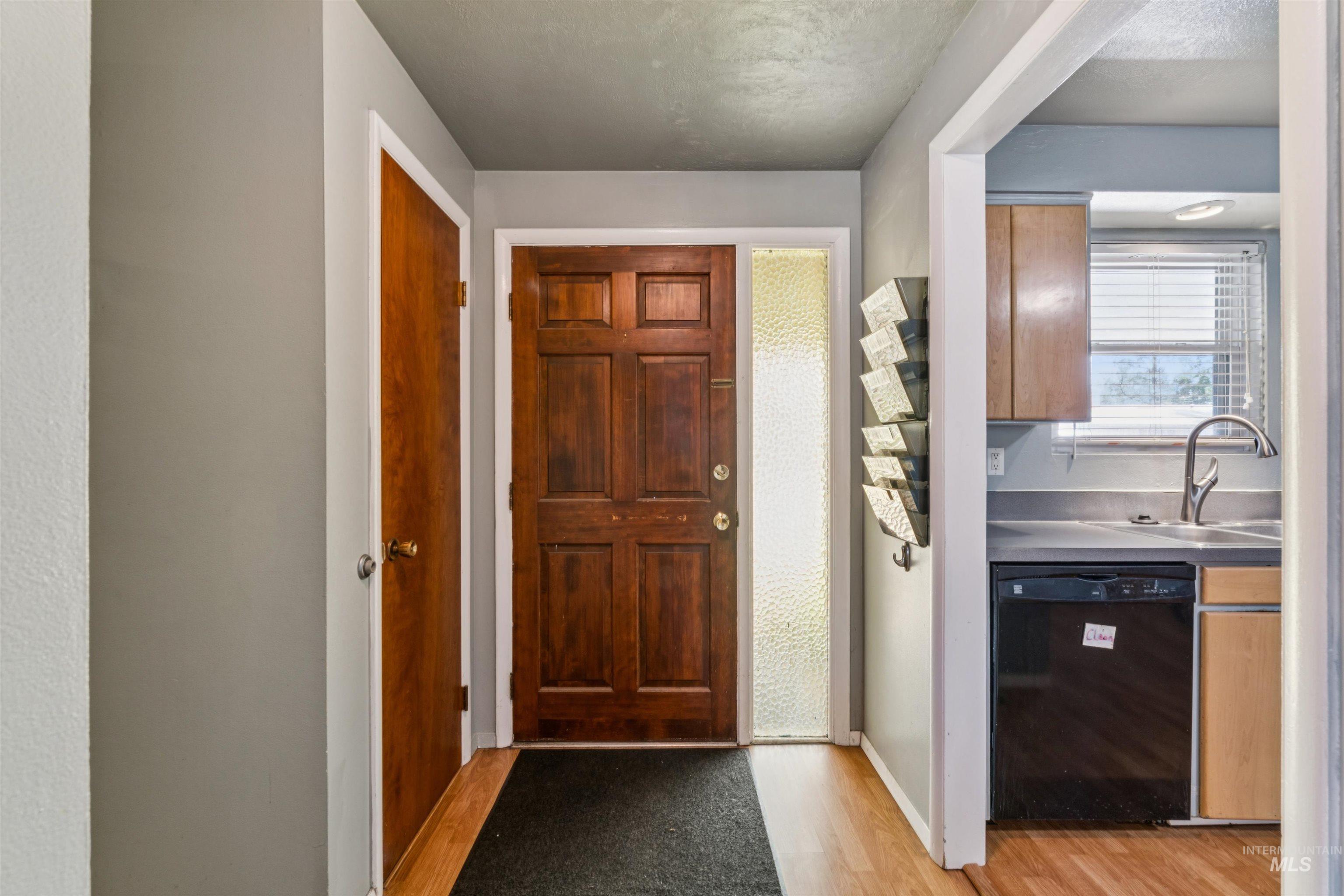 6701 W Grunder Property Photo 5
