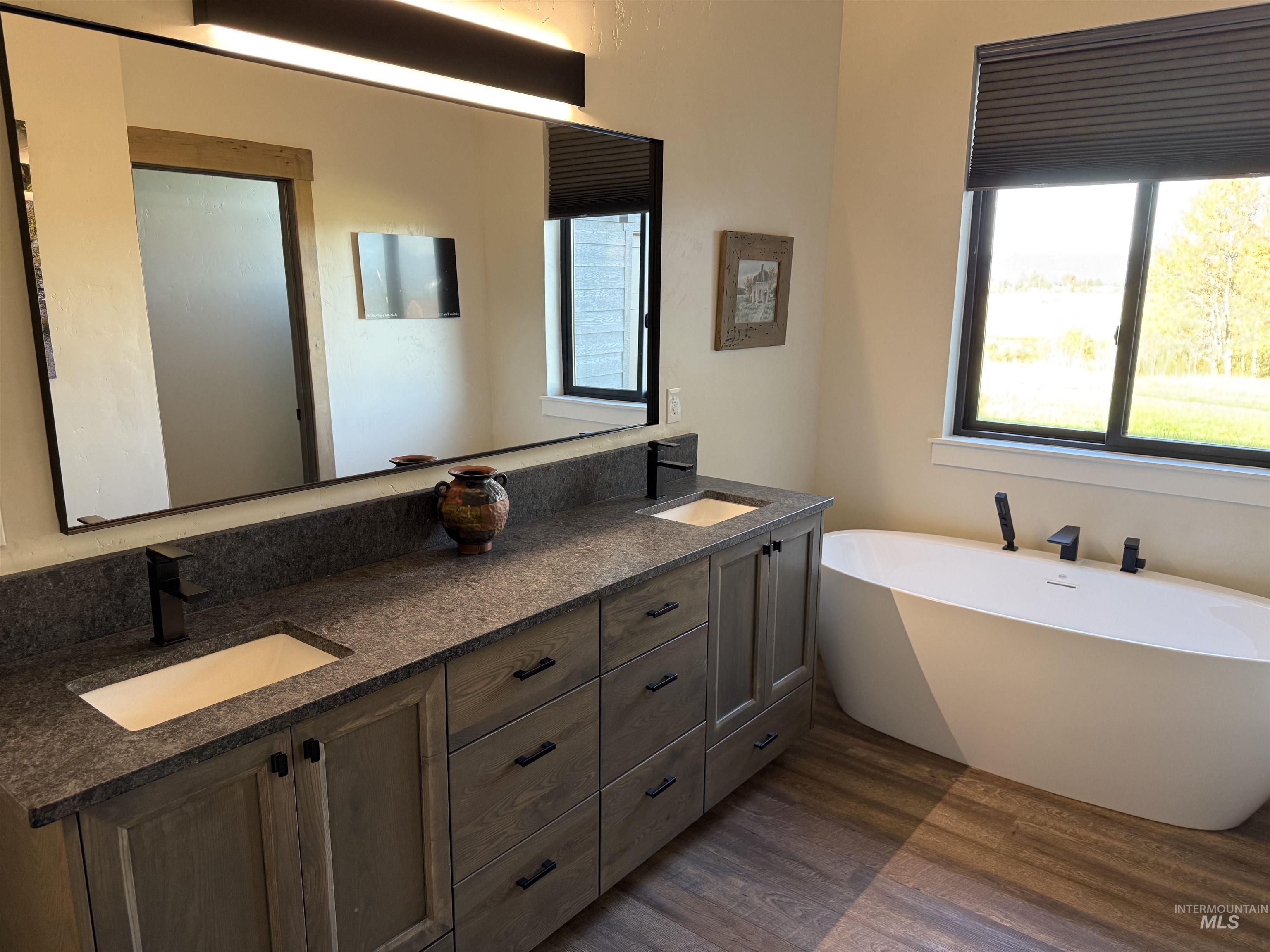13903 Sky View Court Property Photo 11