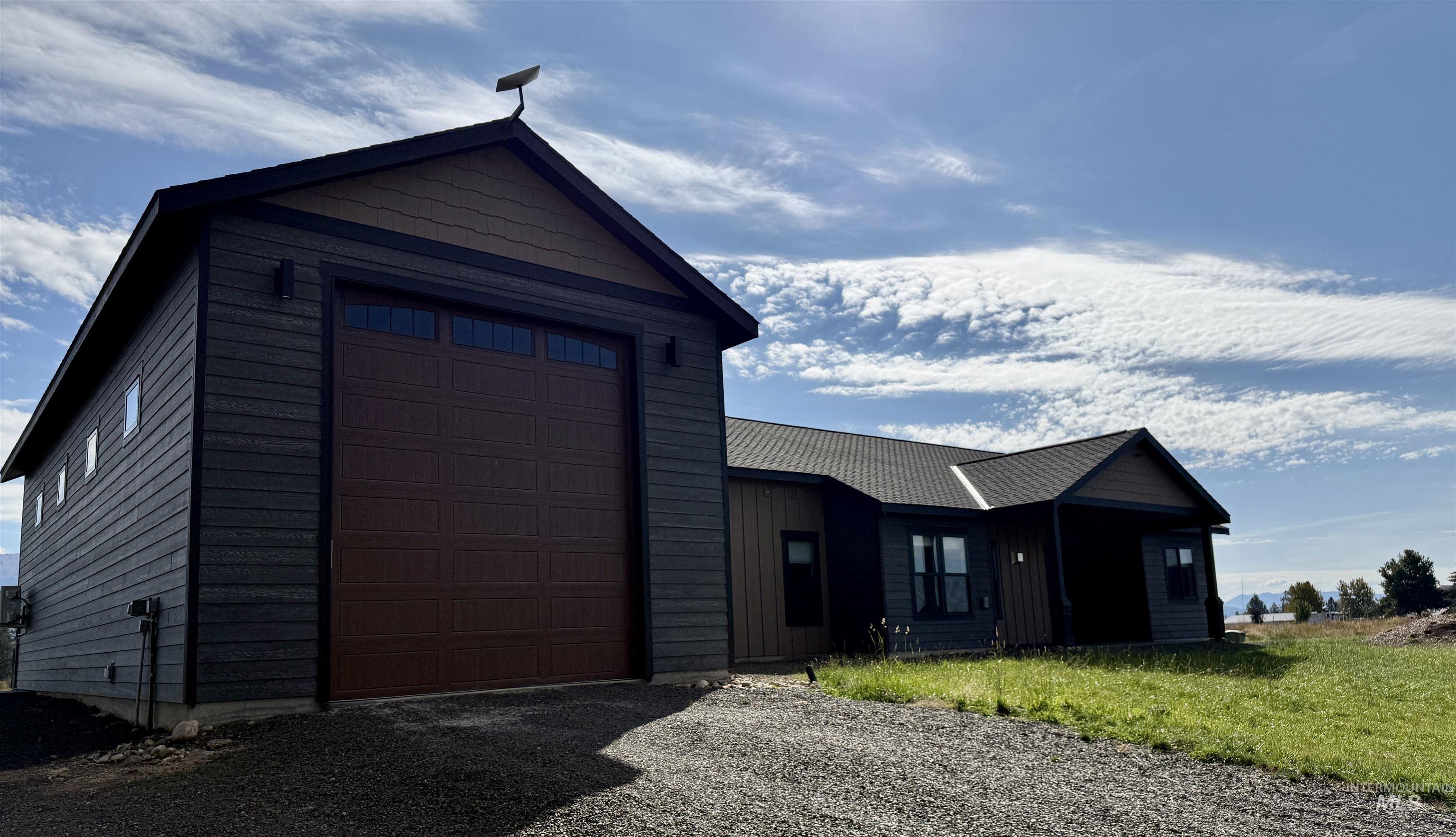 13903 Sky View Court Property Photo 37