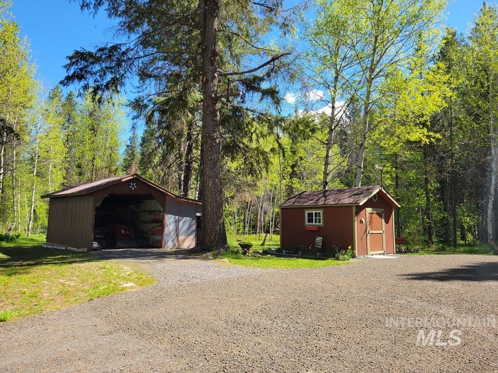10534 Hwy 55 Property Photo 6