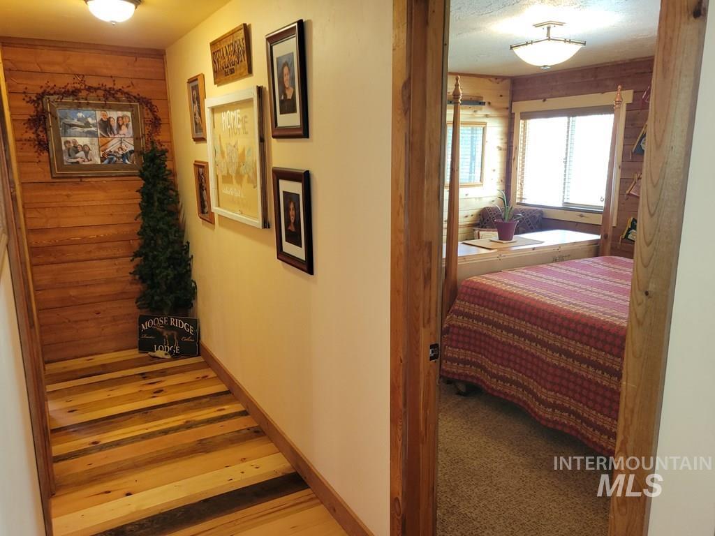 10534 Hwy 55 Property Photo 23