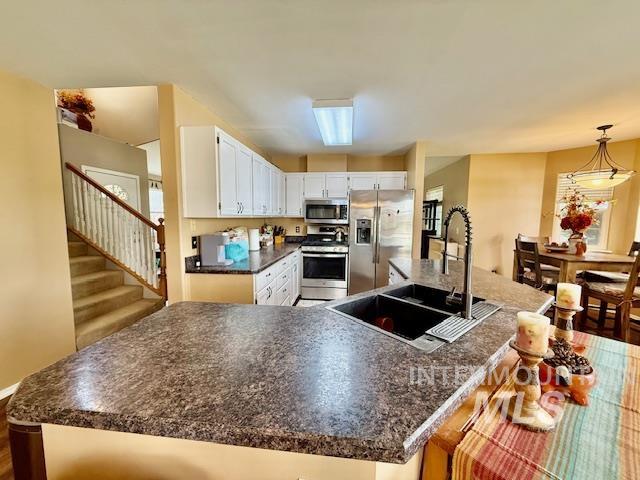 1750 E Wheatlands Property Photo 6