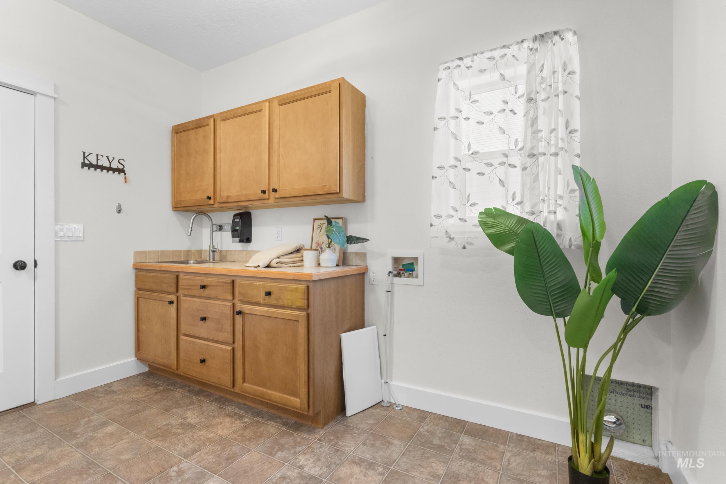 1424 S Secretariat Way Property Photo 33