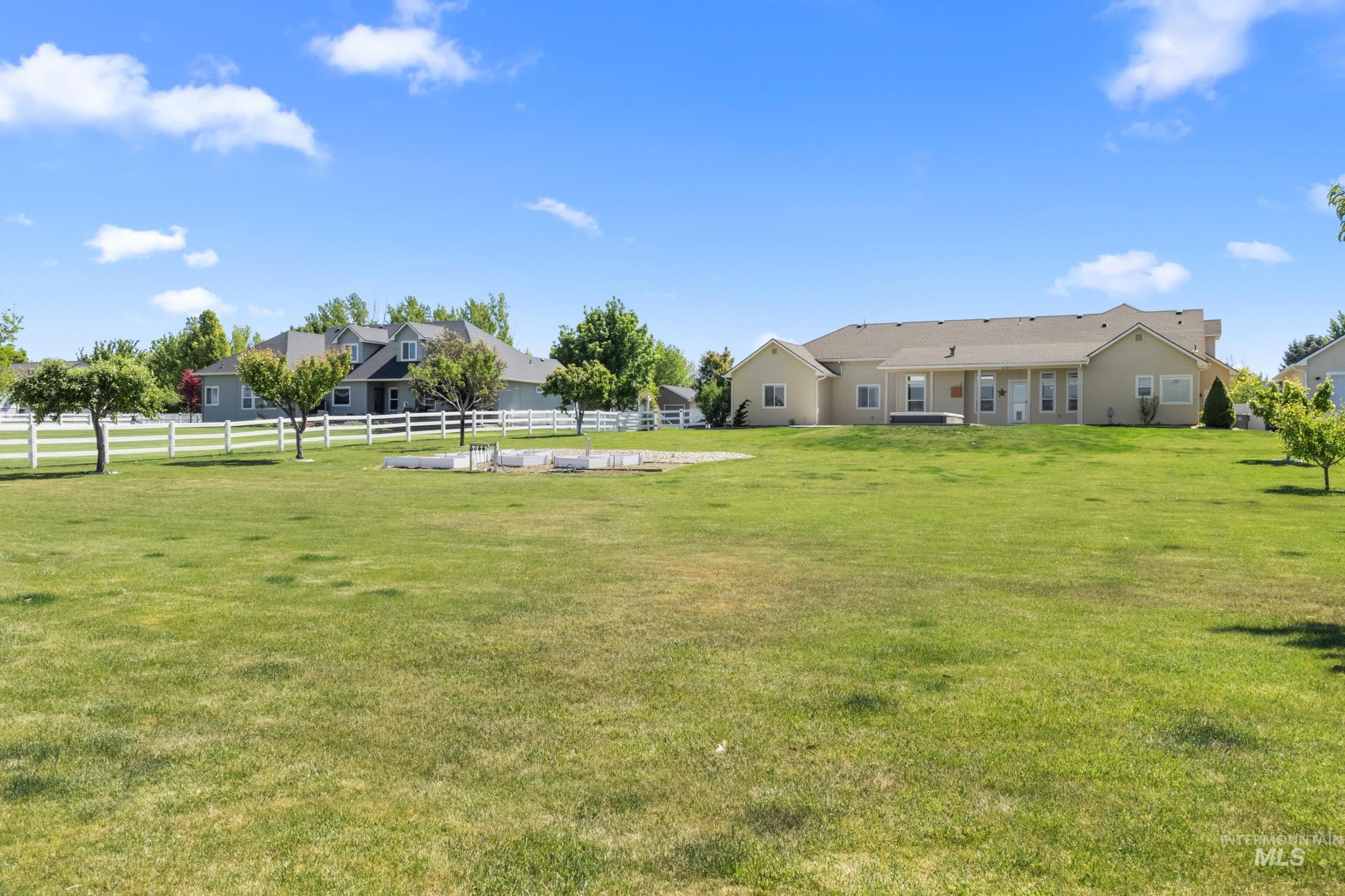 1424 S Secretariat Way Property Photo 39