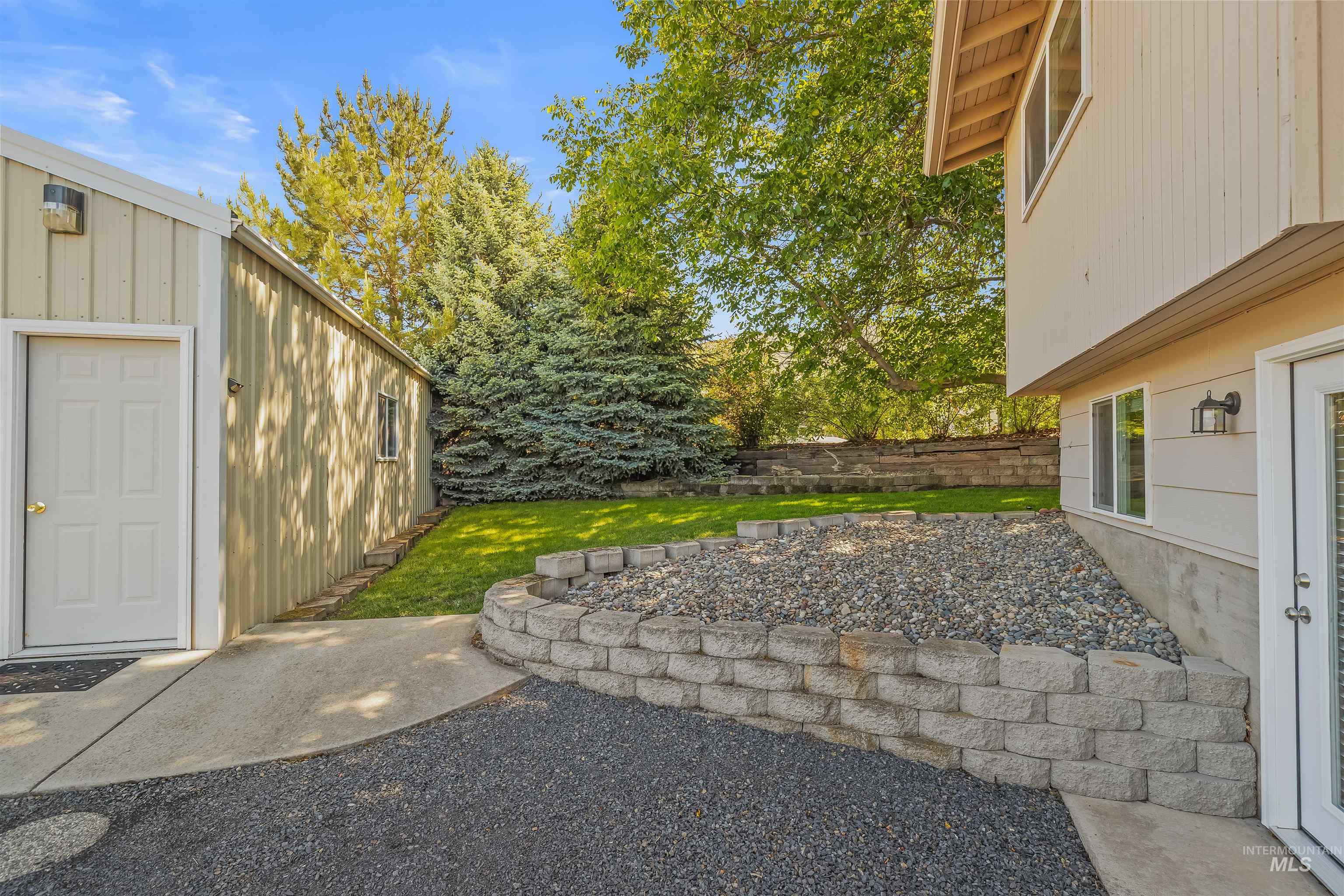 3415 Selway Dr Property Photo 44