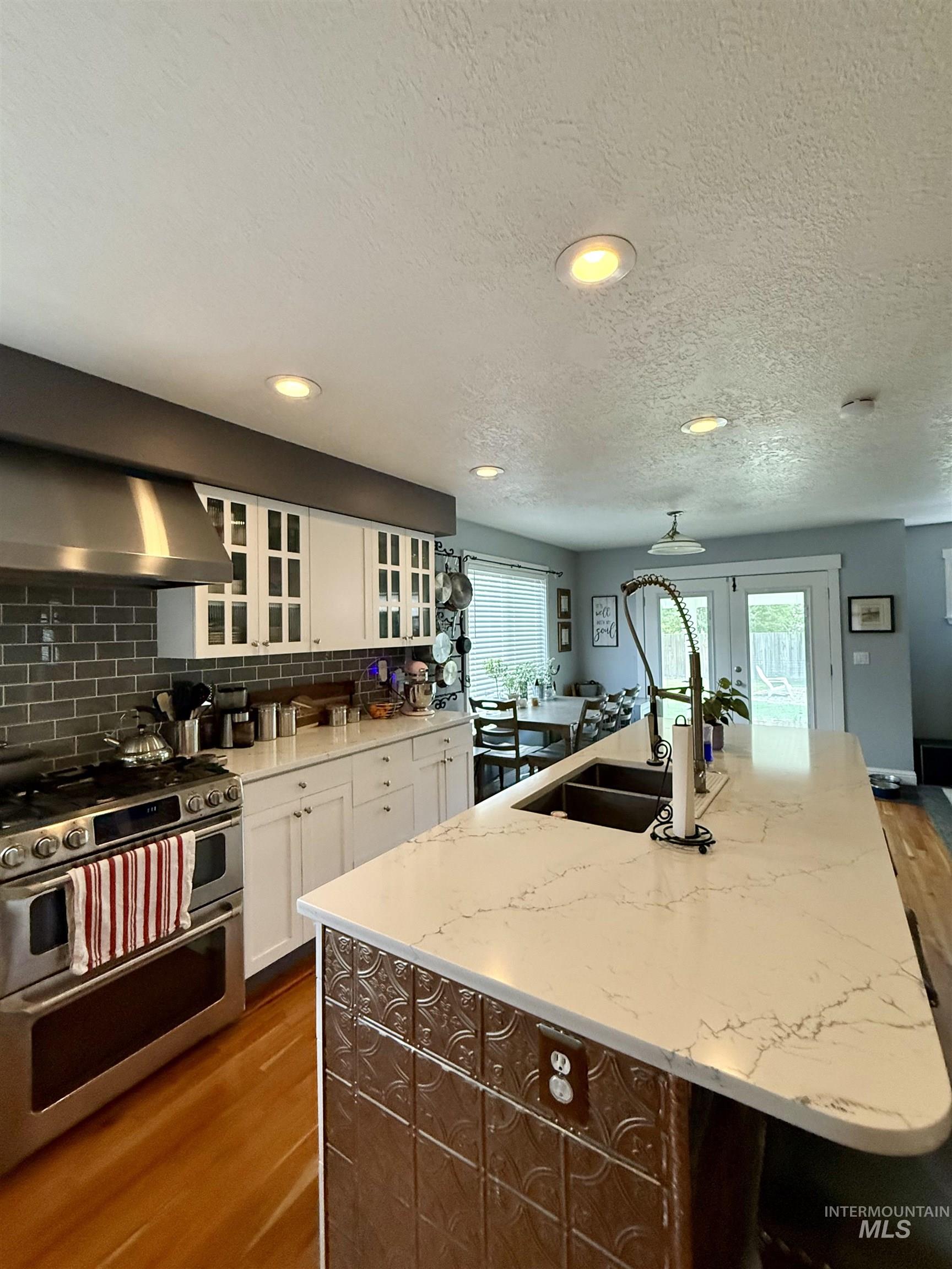 9654 W Carolina Drive Property Photo 17
