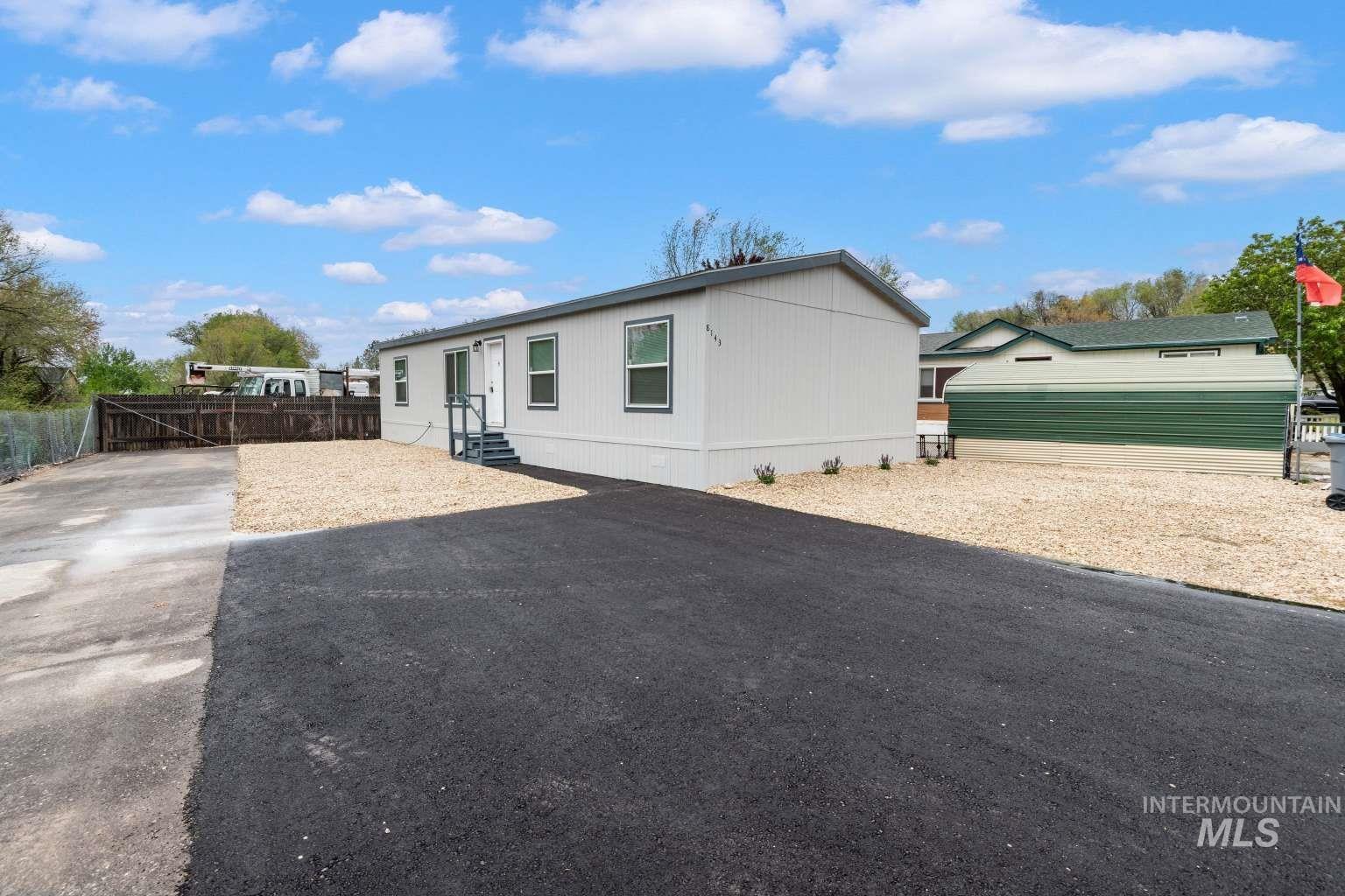8143 N Andy Ln Property Photo 3