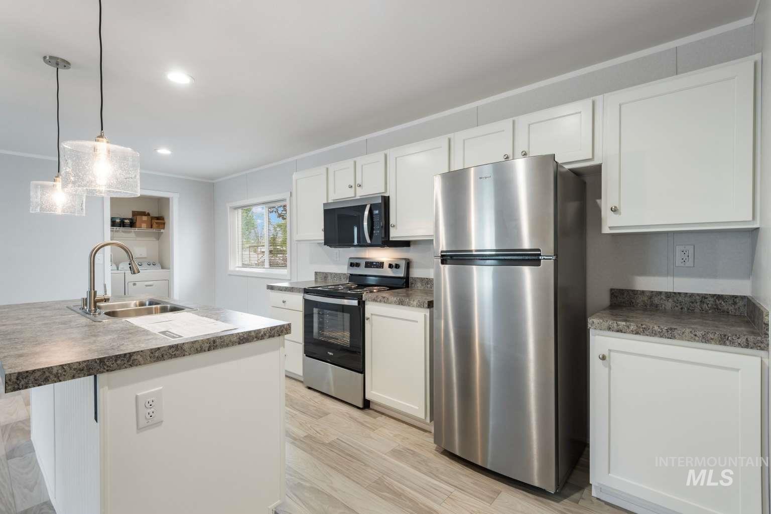 8143 N Andy Ln Property Photo 12